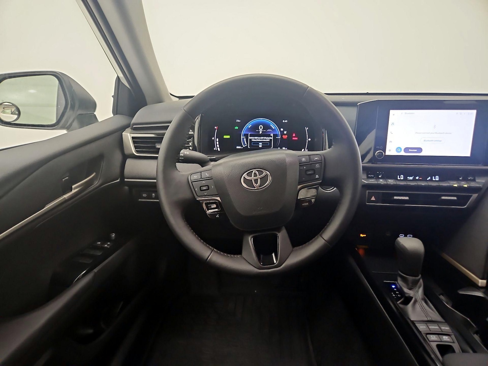 2026 Toyota Camry LE - Photo 11