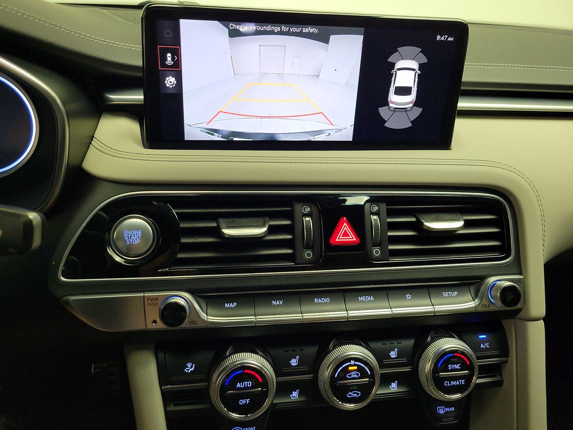 Thumbnail: 2023 Genesis G70 - 15