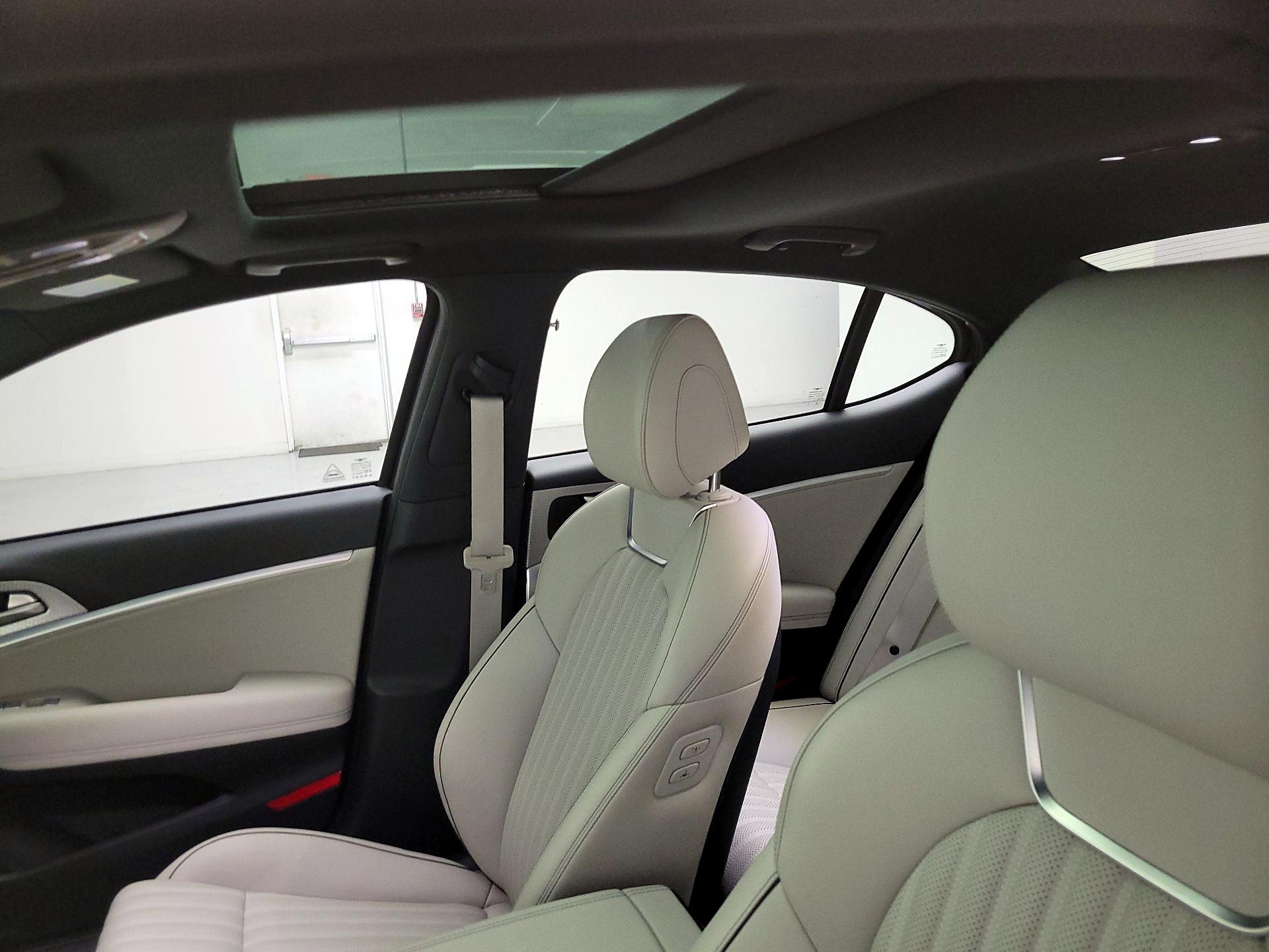 Thumbnail: 2023 Genesis G70 - 20