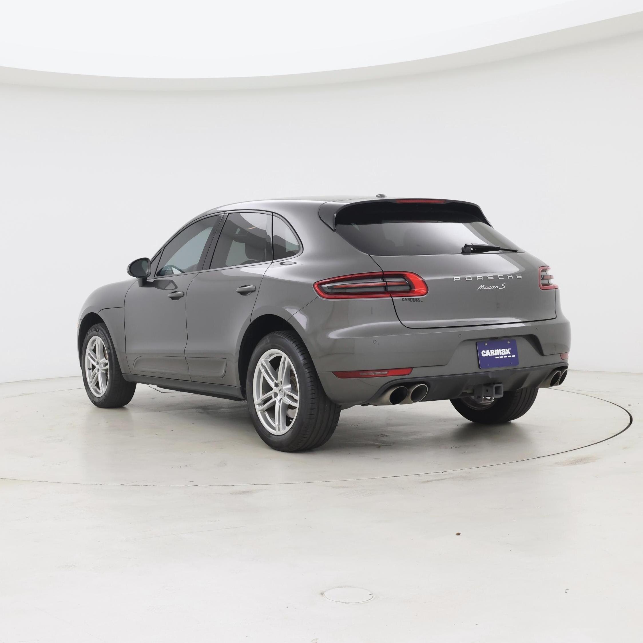 Thumbnail: 2015 Porsche Macan - 2