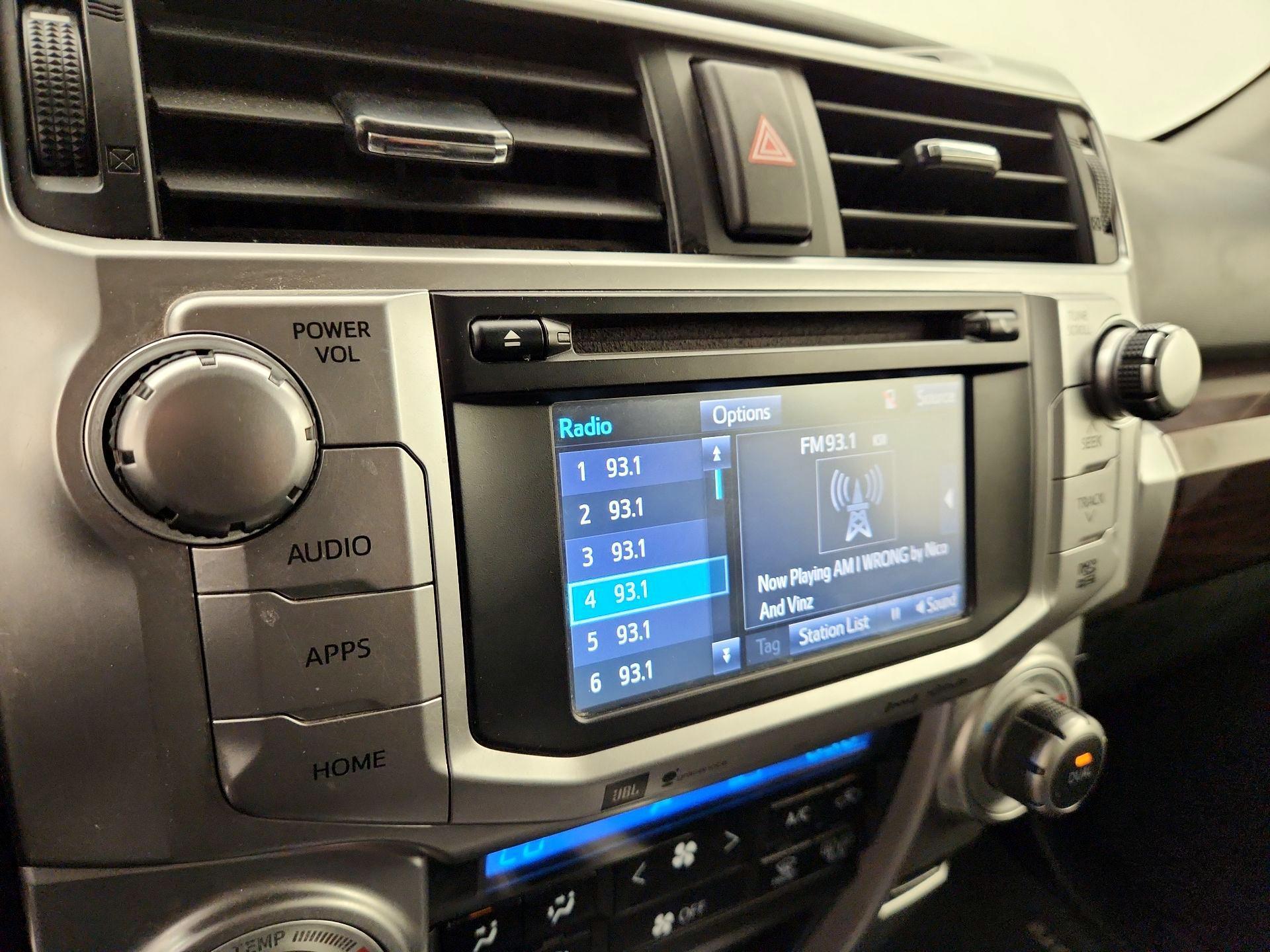 Thumbnail: 2016 Toyota 4Runner - 16