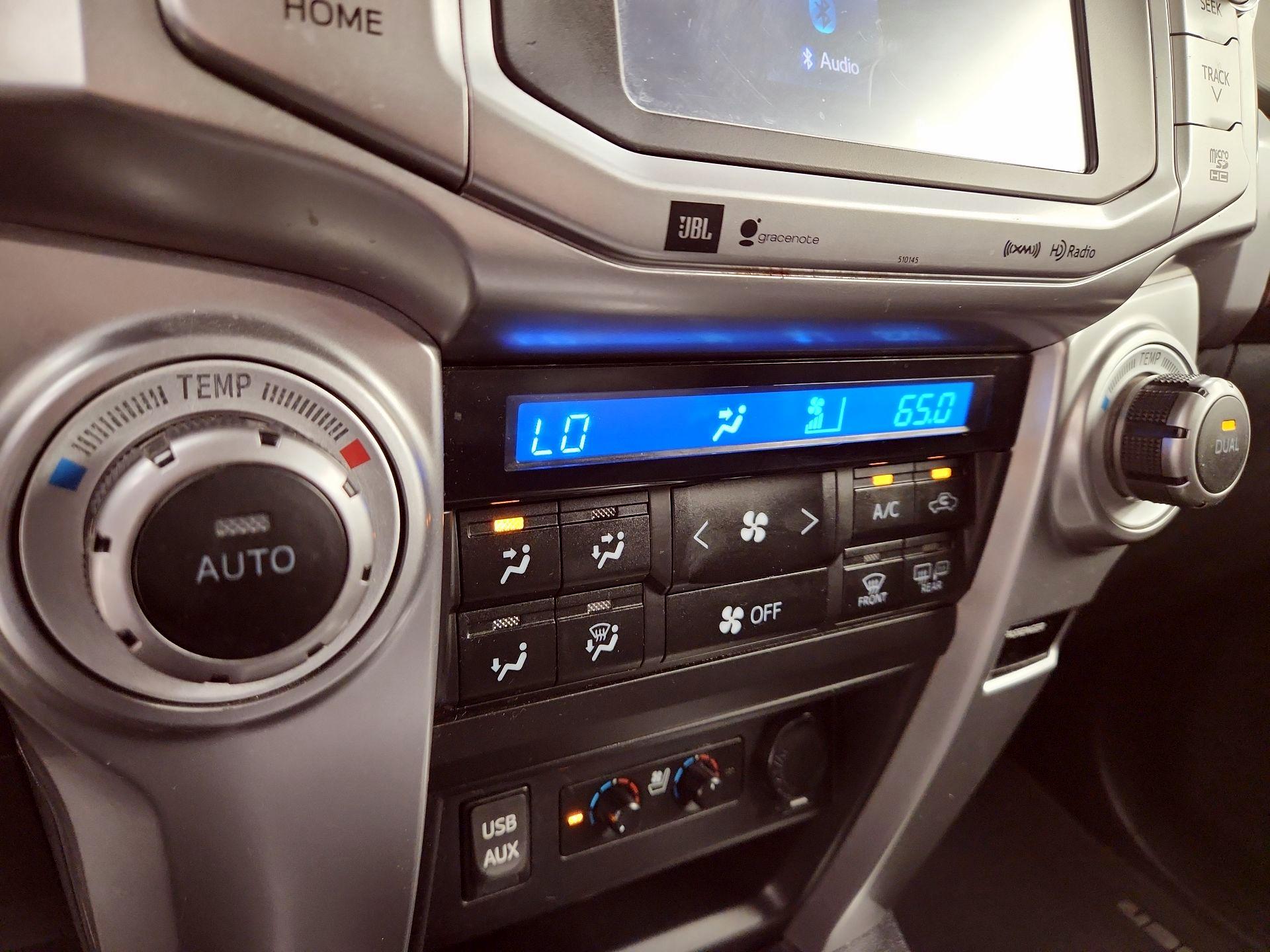 Thumbnail: 2016 Toyota 4Runner - 17