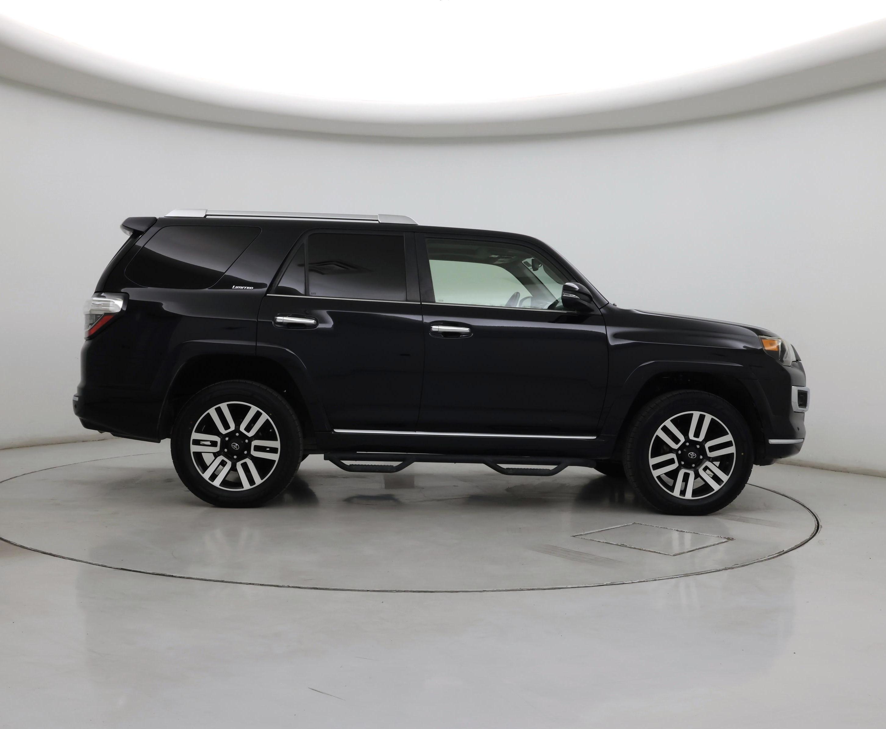 Thumbnail: 2016 Toyota 4Runner - 7