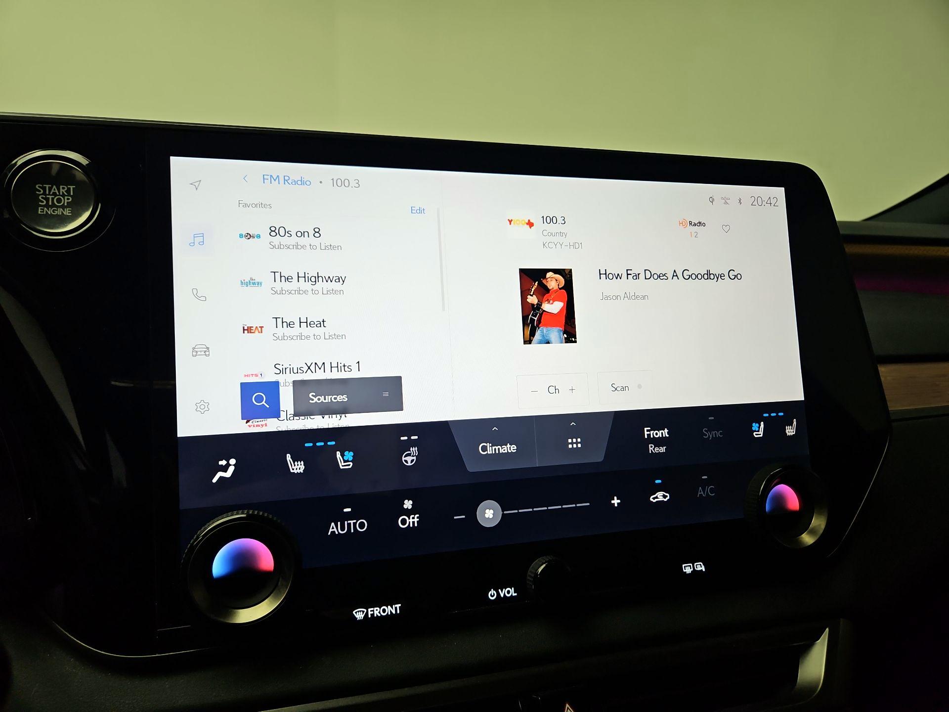 Thumbnail: 2023 Lexus RX - 15