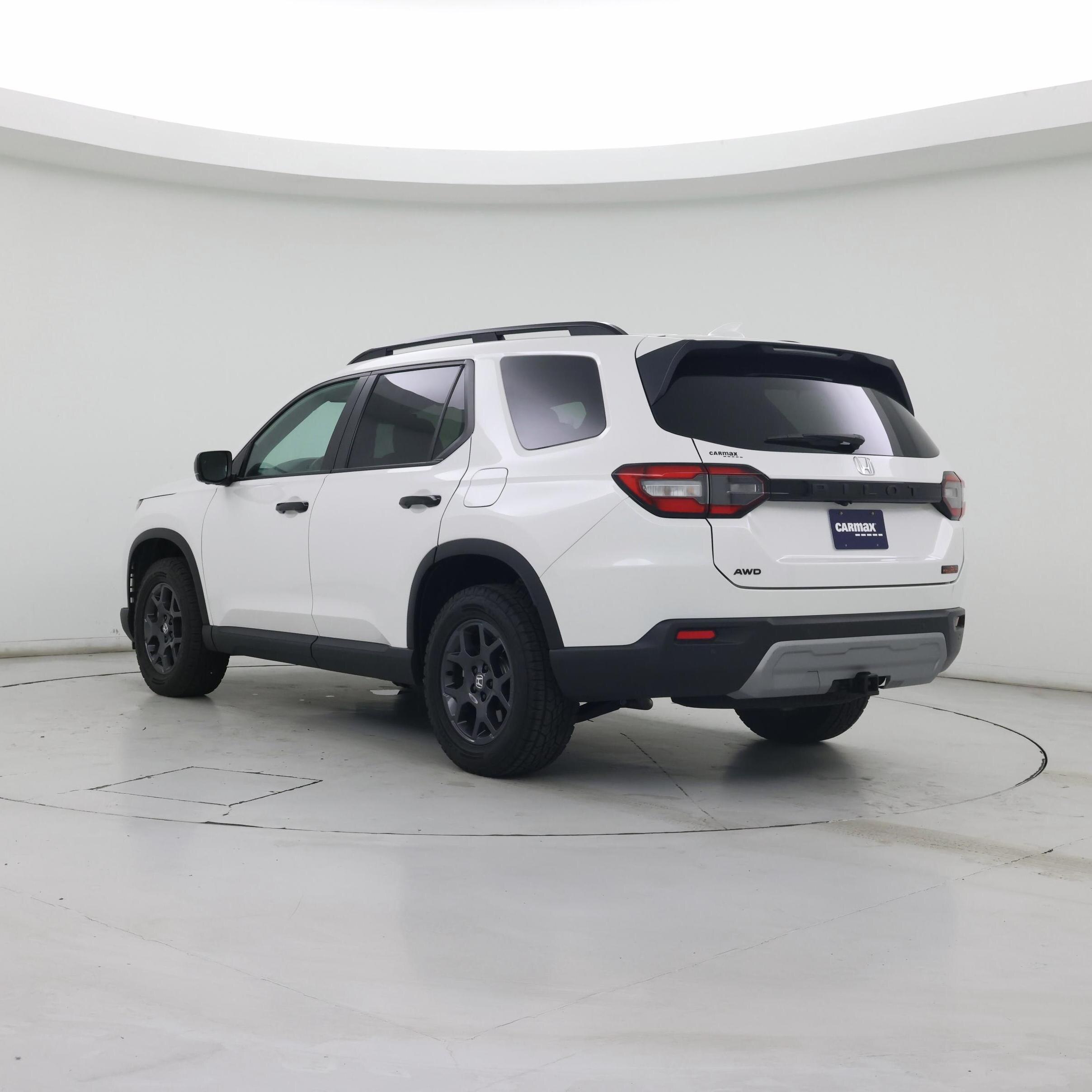 Thumbnail: 2025 Honda Pilot - 2