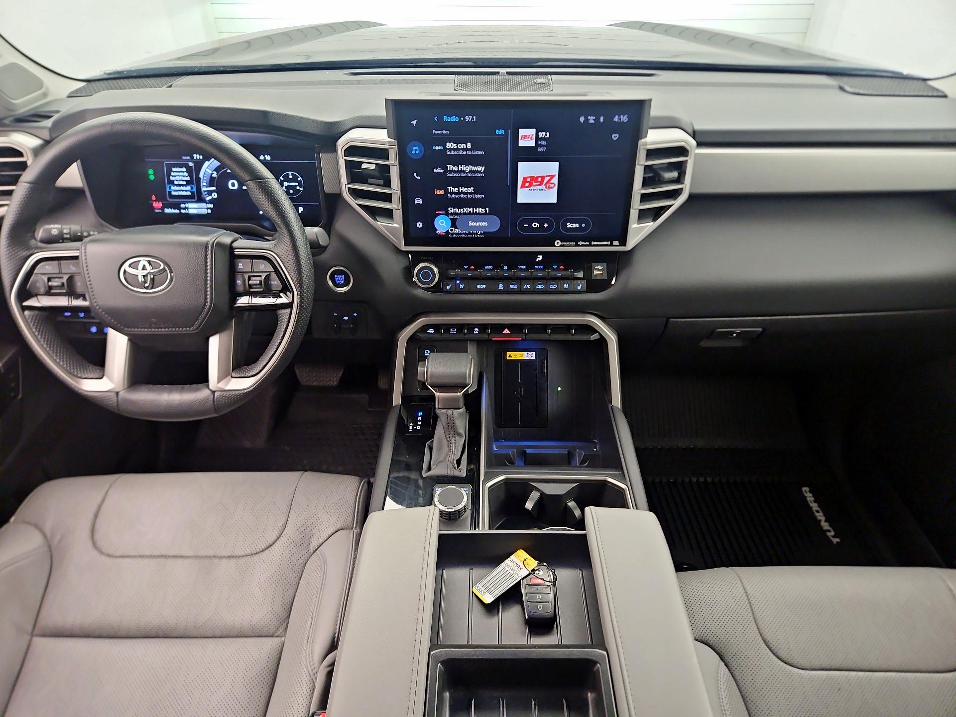 Thumbnail: 2024 Toyota Tundra - 9