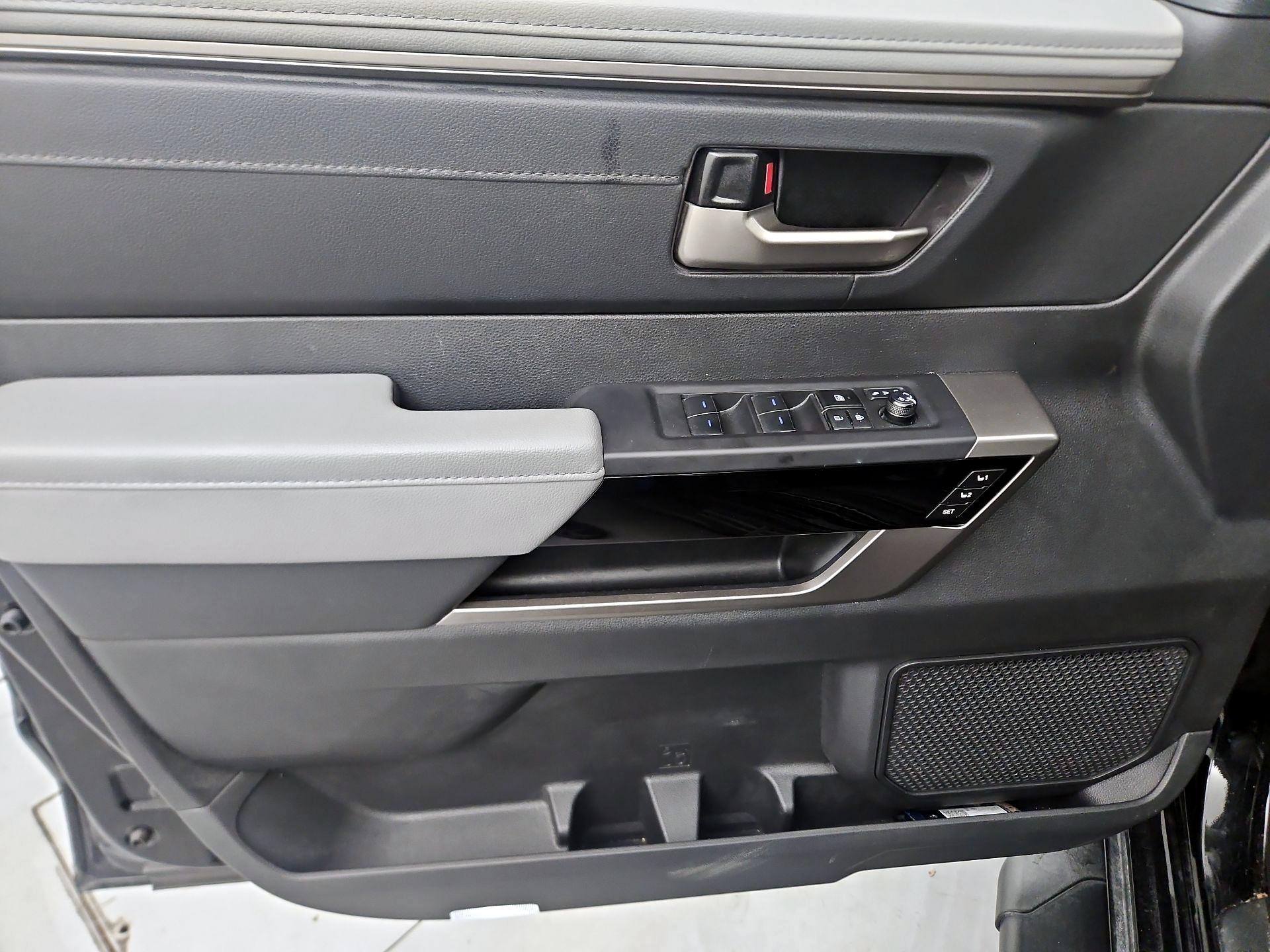 Thumbnail: 2024 Toyota Tundra - 12