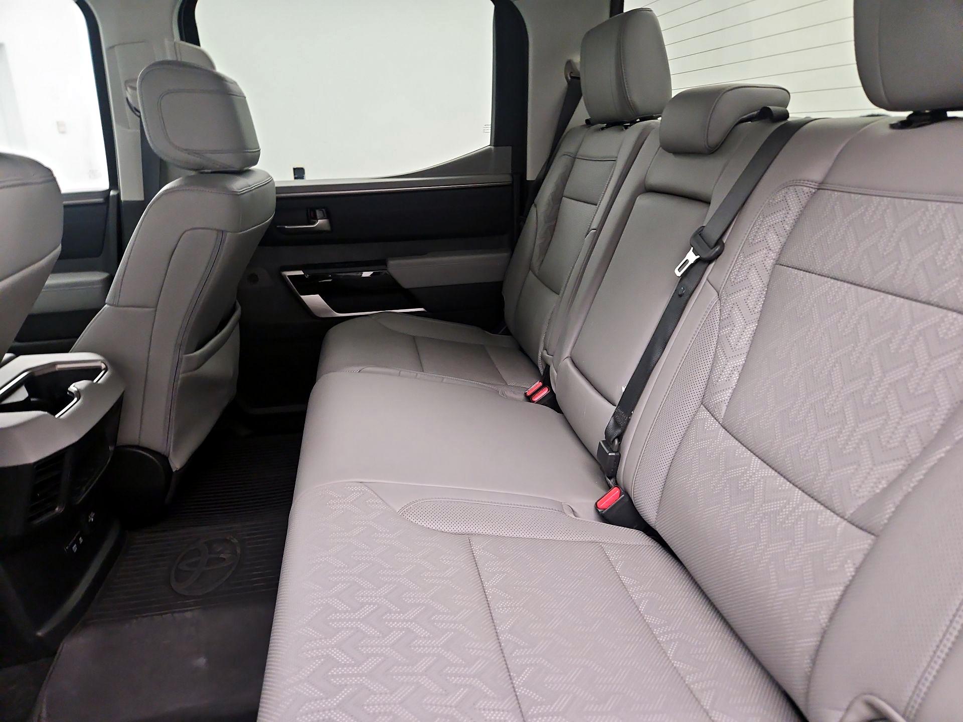 Thumbnail: 2024 Toyota Tundra - 18