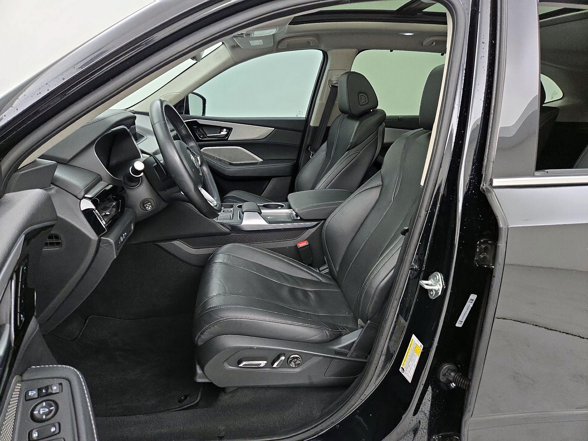 Thumbnail: 2023 Acura MDX - 11