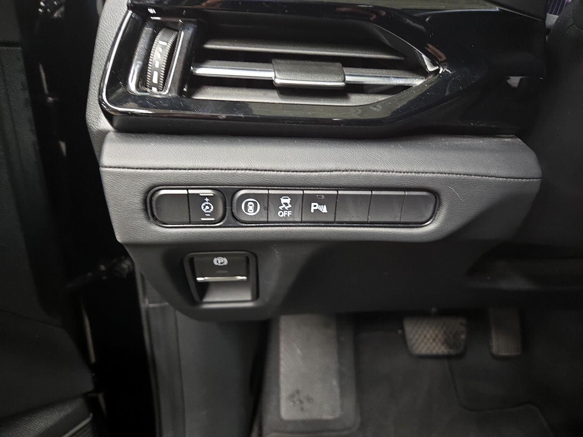 Thumbnail: 2023 Acura MDX - 13