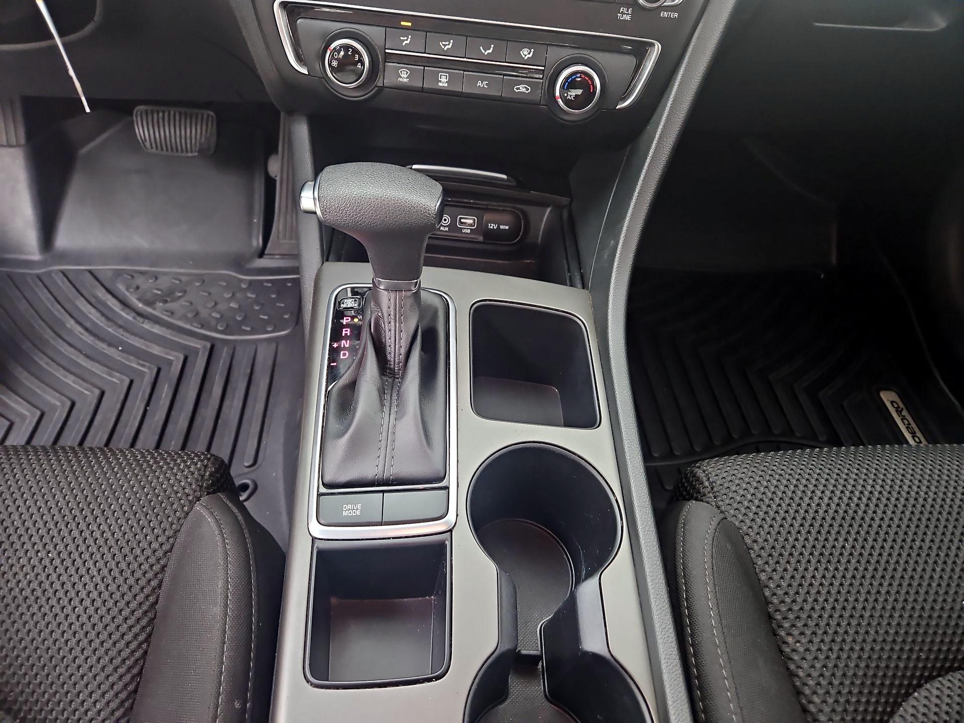 Thumbnail: 2020 Kia Optima - 15