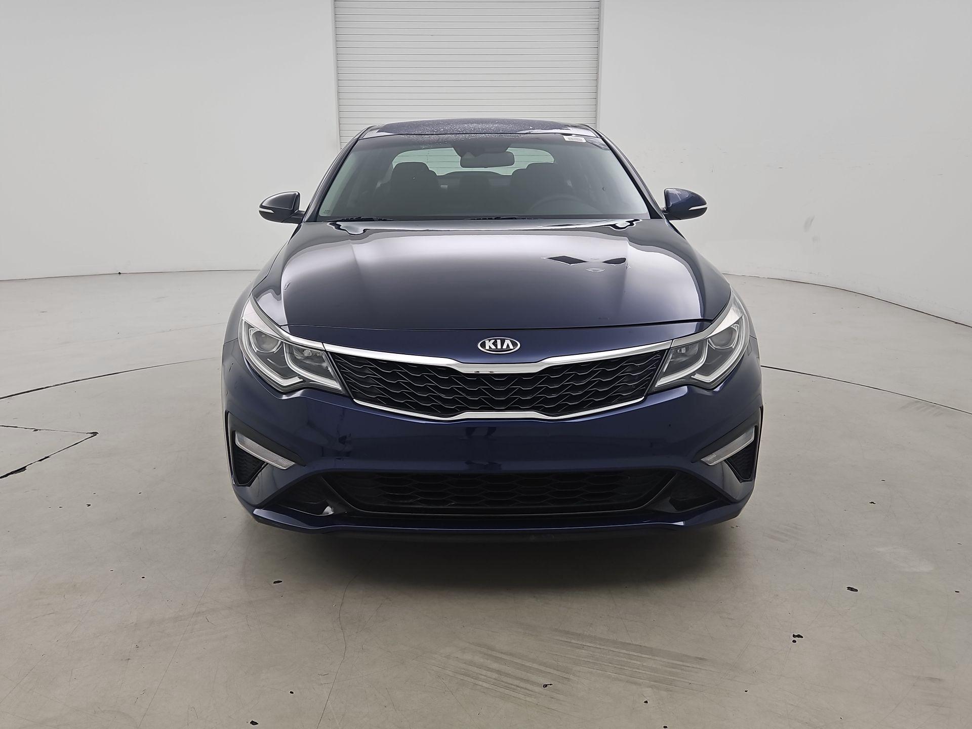 Thumbnail: 2020 Kia Optima - 2