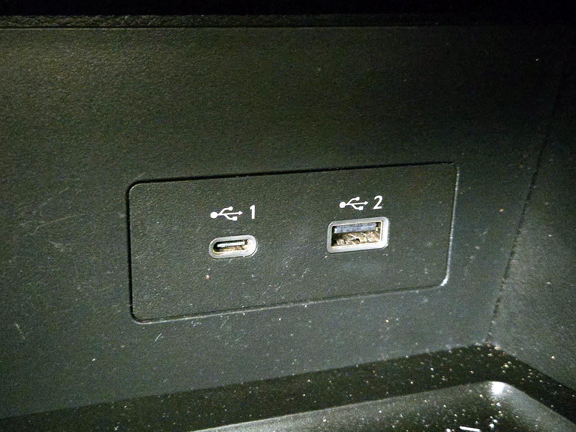 Thumbnail: 2023 Nissan Pathfinder - 19