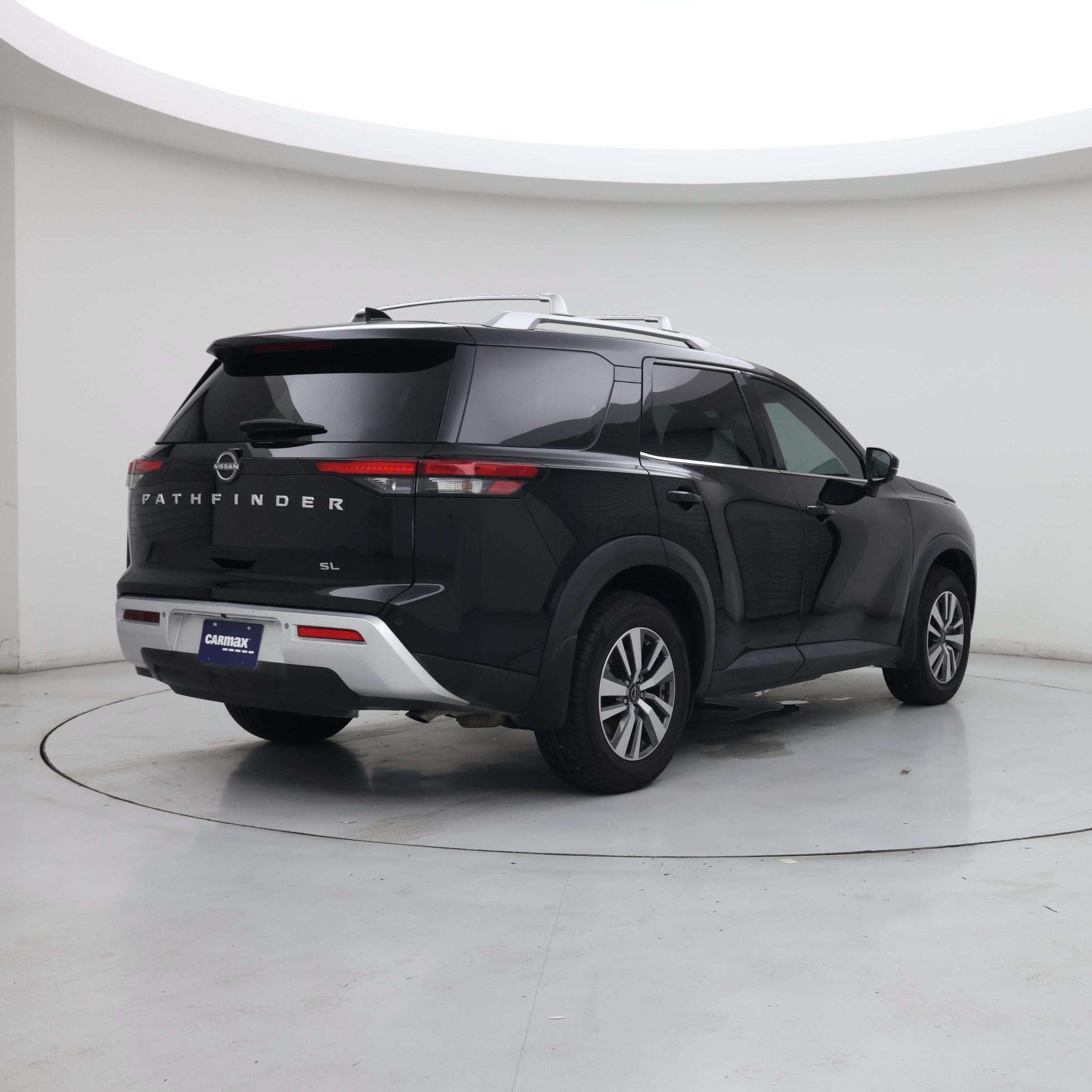 Thumbnail: 2023 Nissan Pathfinder - 8