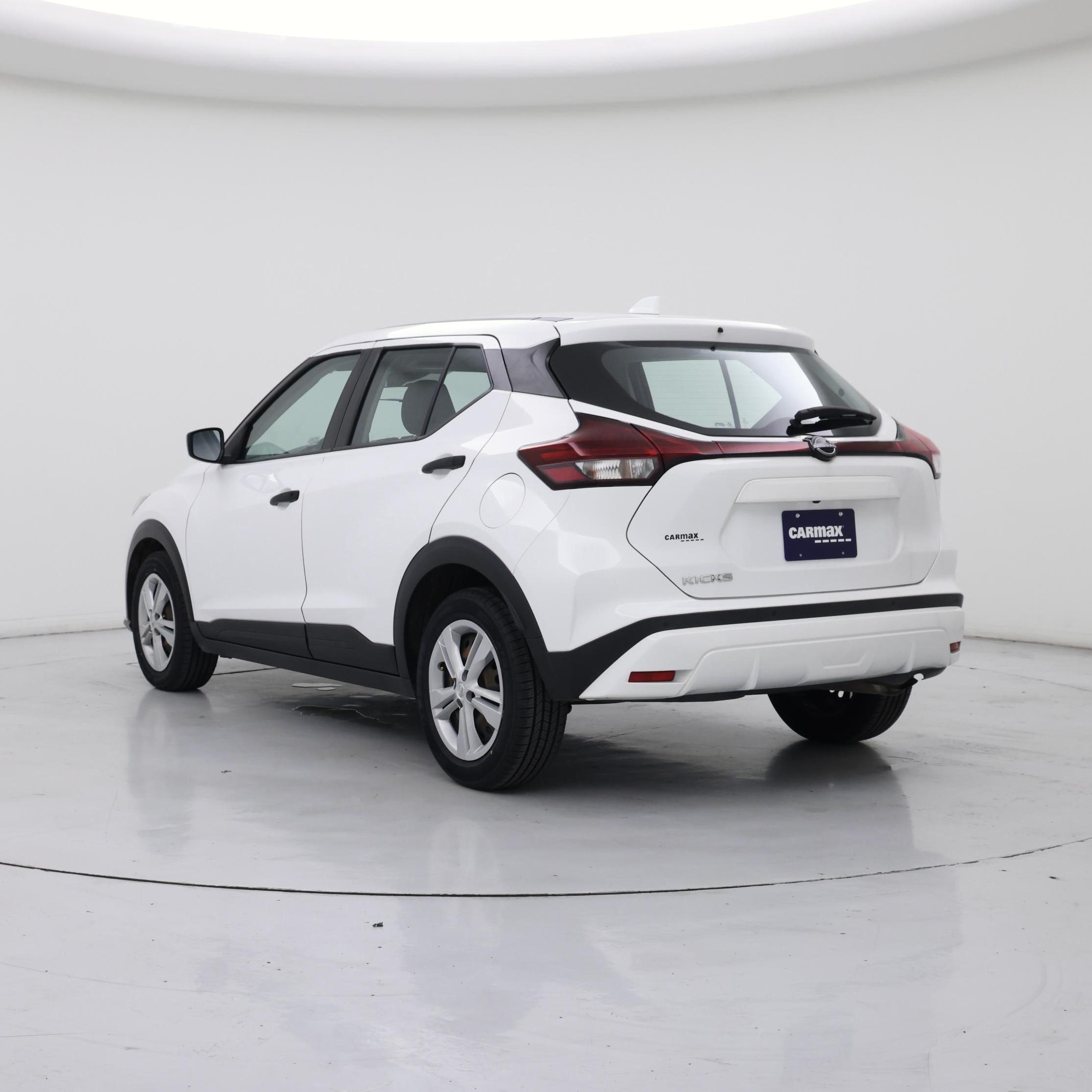 Thumbnail: 2022 Nissan Kicks - 2