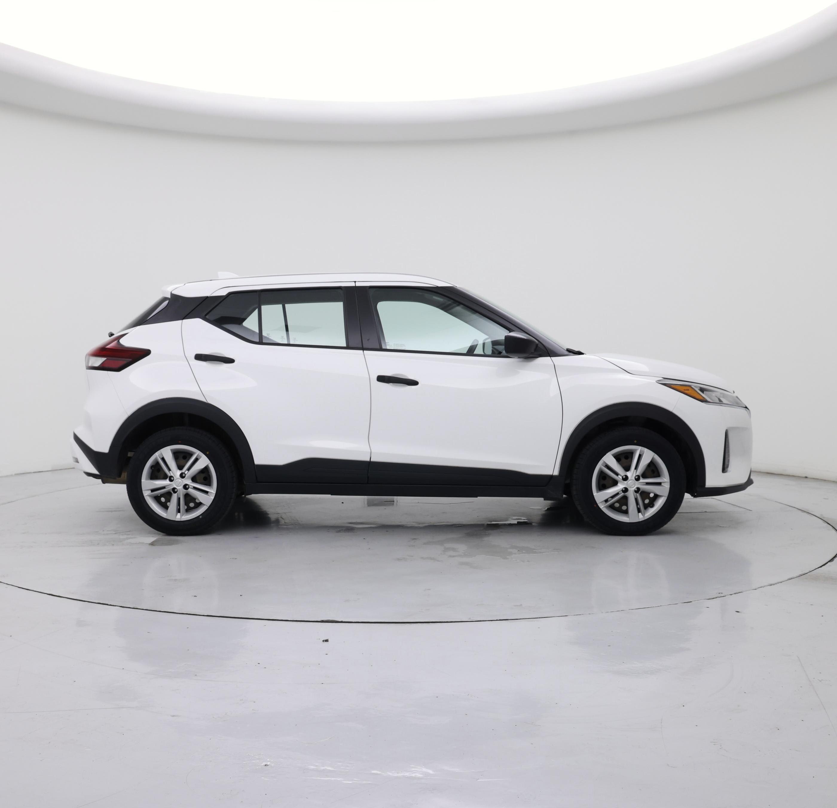 Thumbnail: 2022 Nissan Kicks - 7