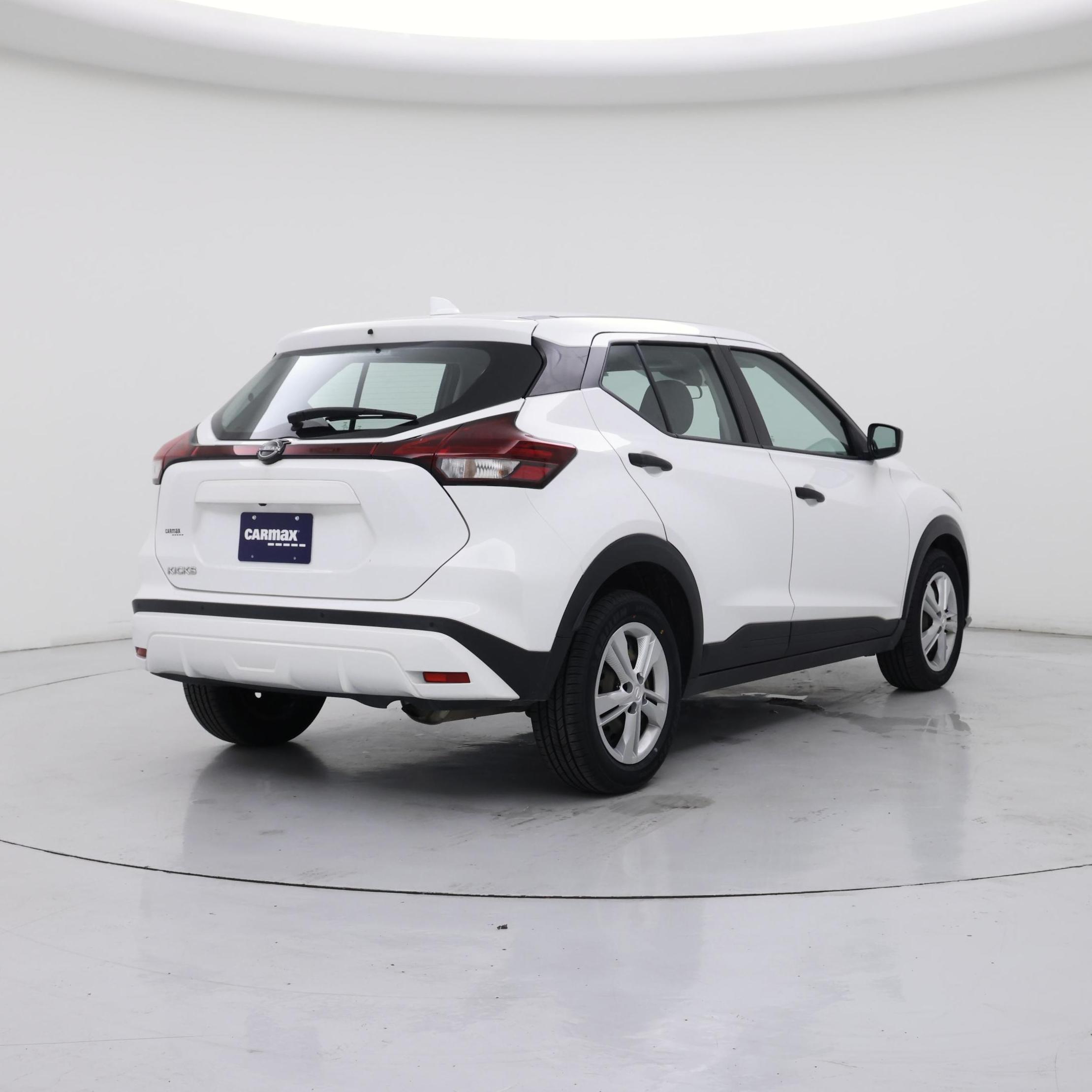 Thumbnail: 2022 Nissan Kicks - 8