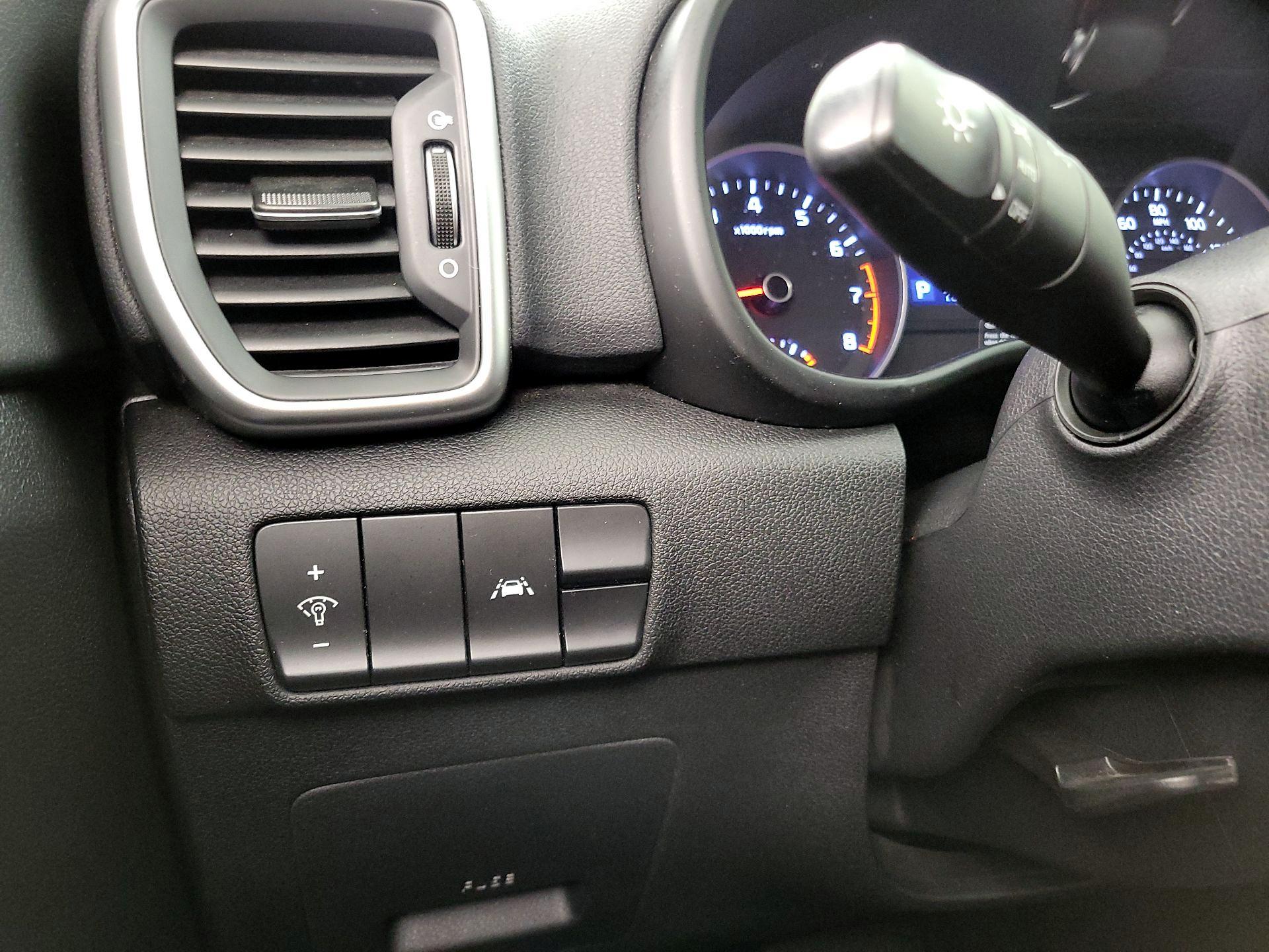 Thumbnail: 2020 Kia Sportage - 13