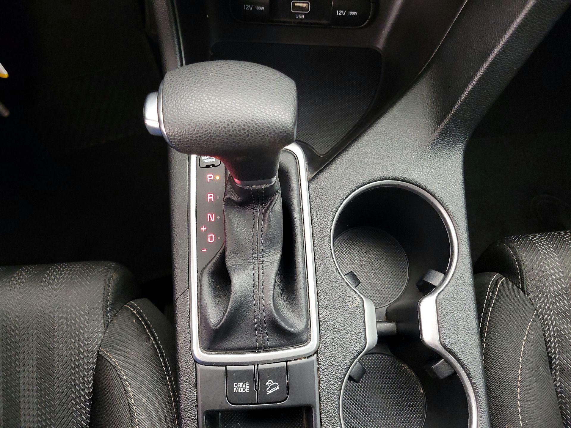 Thumbnail: 2020 Kia Sportage - 17