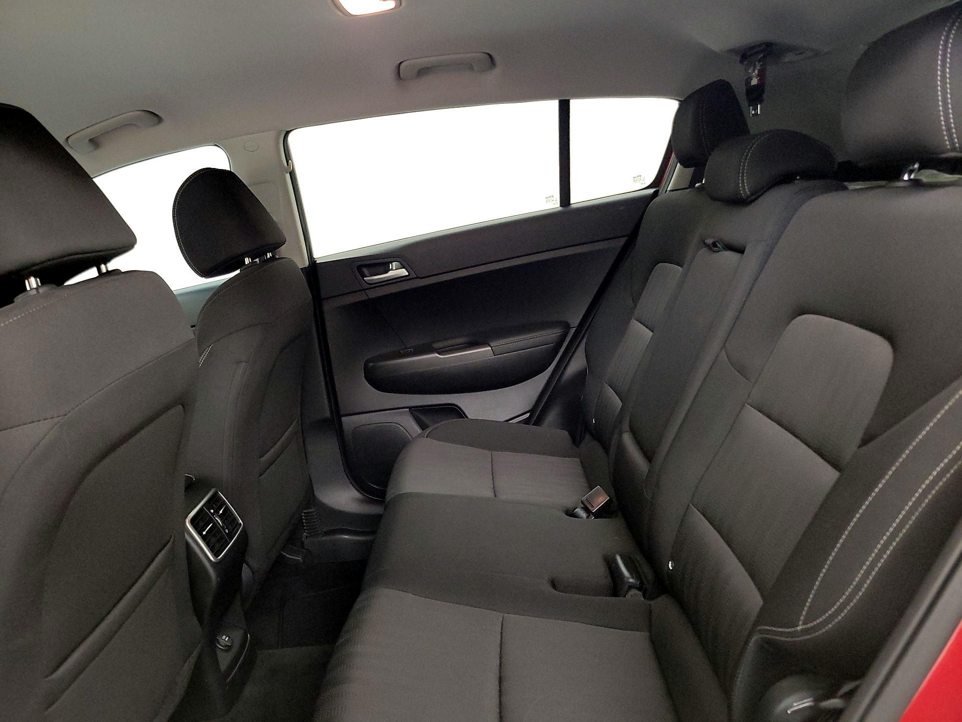 Thumbnail: 2020 Kia Sportage - 19