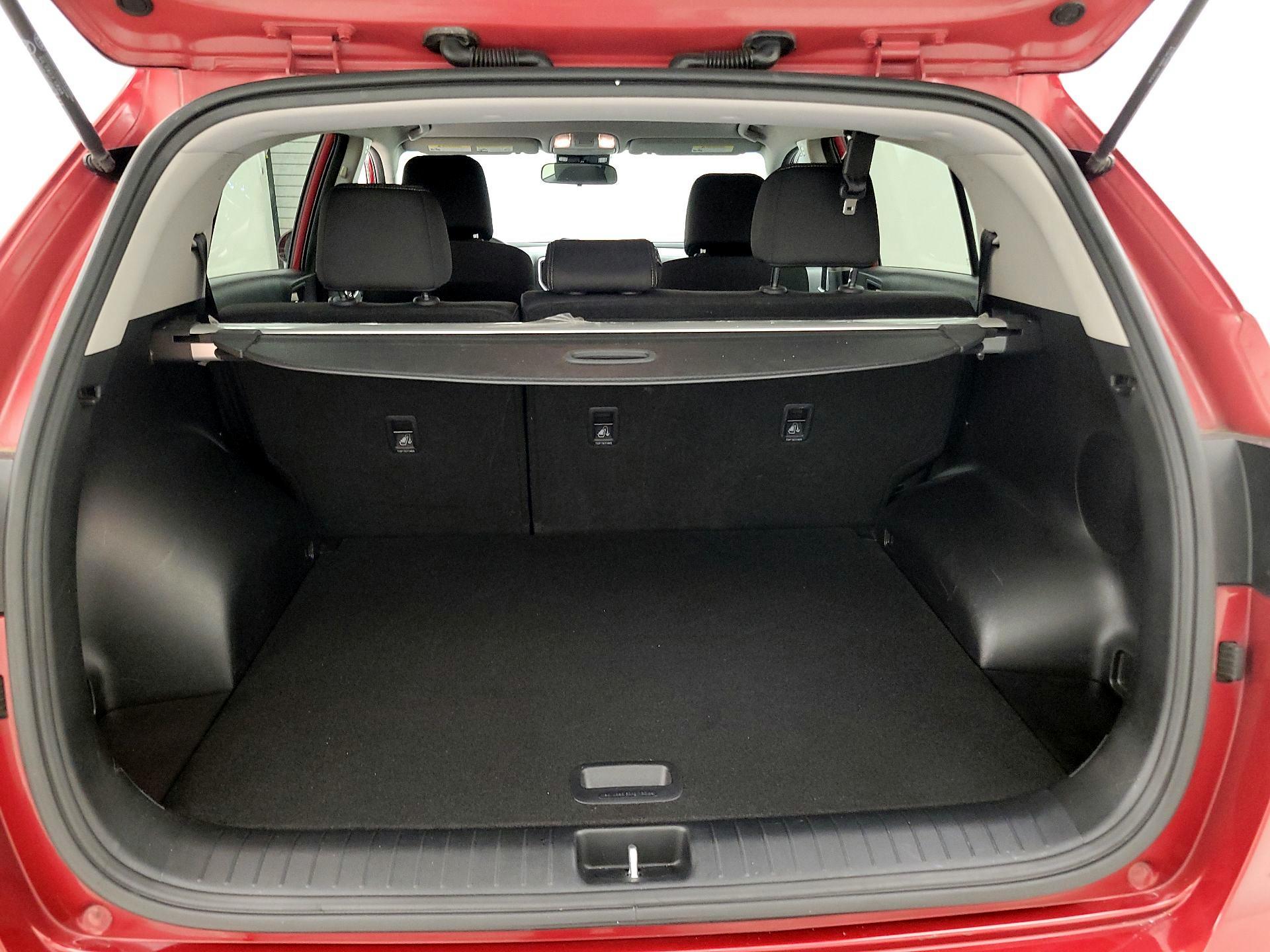 Thumbnail: 2020 Kia Sportage - 20