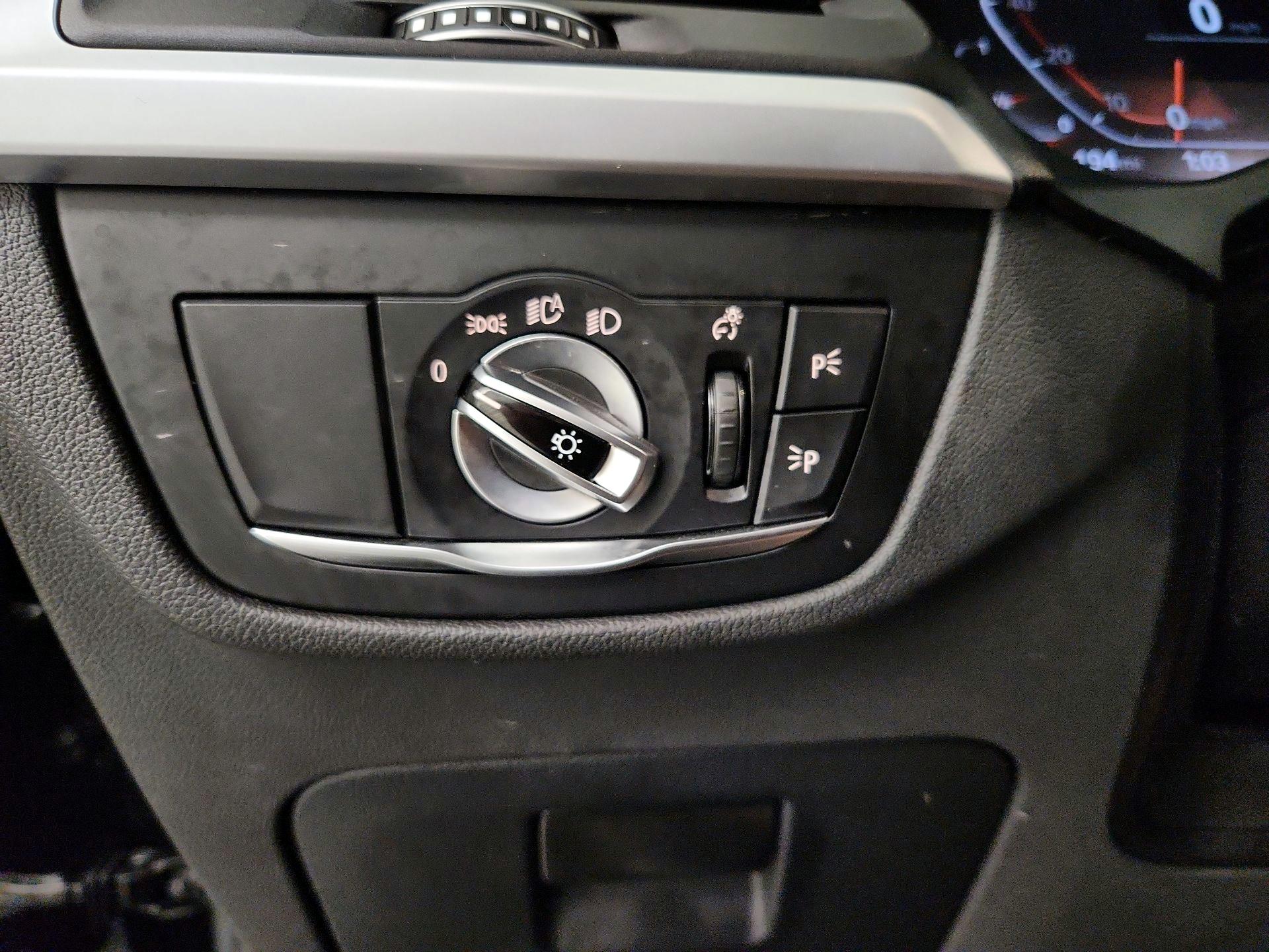 Thumbnail: 2024 BMW X4 - 13