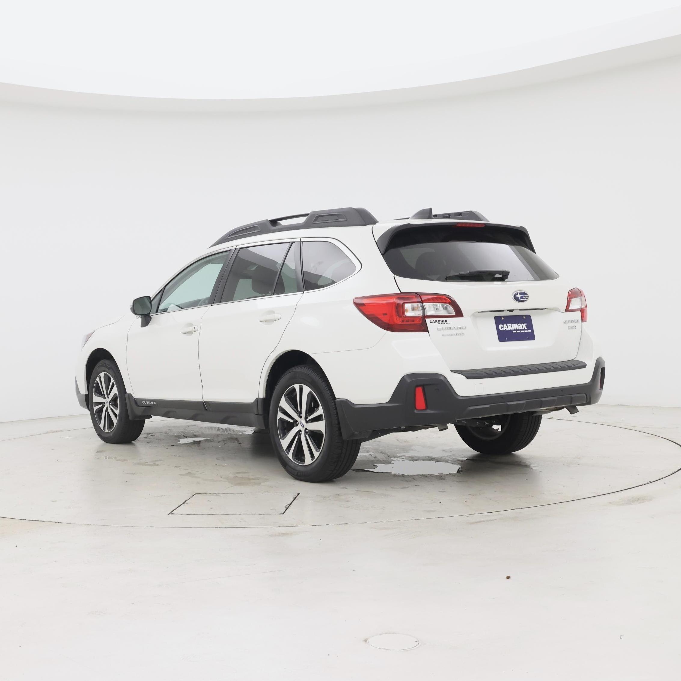 Thumbnail: 2018 Subaru Outback - 2