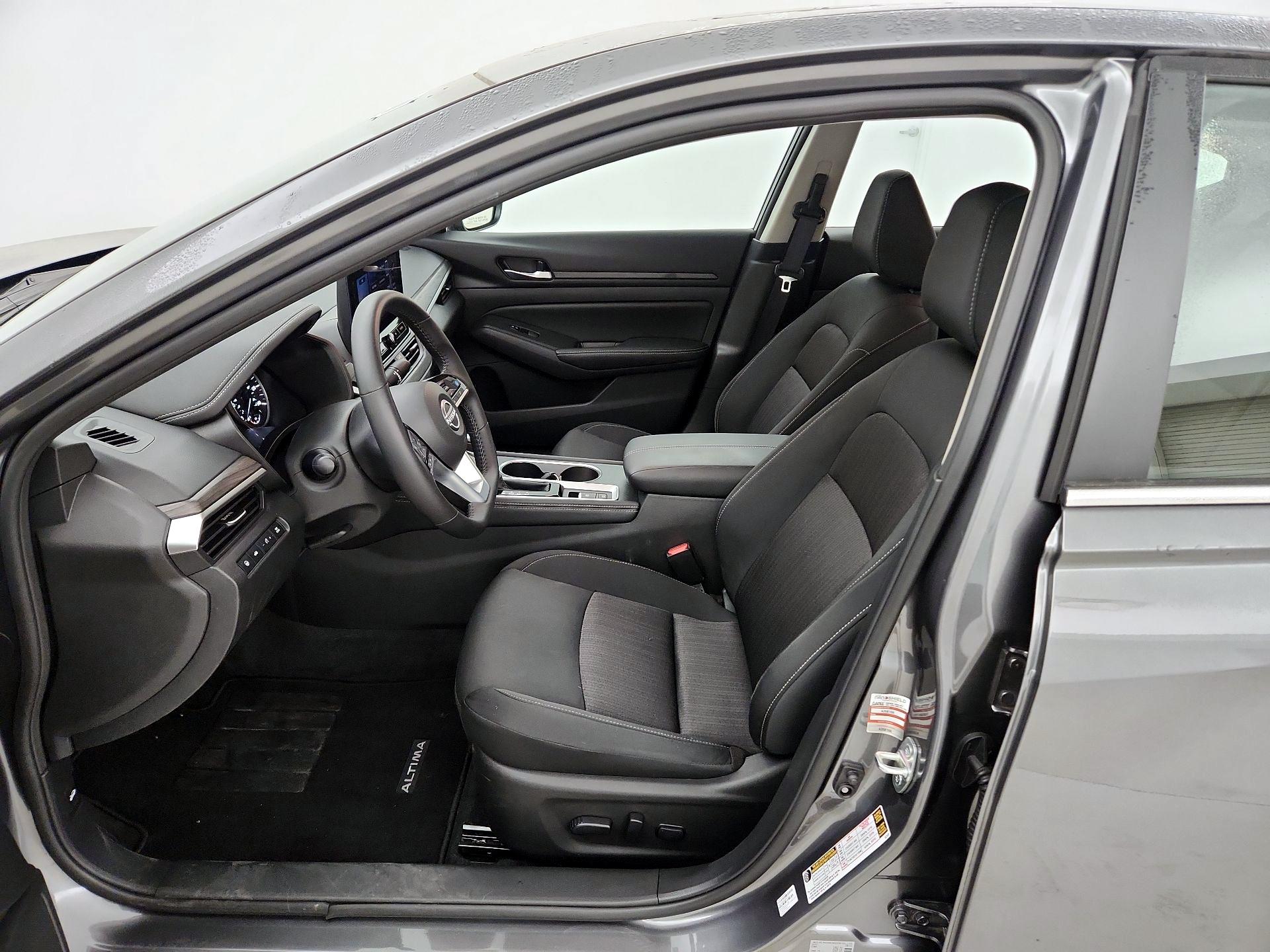 Thumbnail: 2025 Nissan Altima - 11