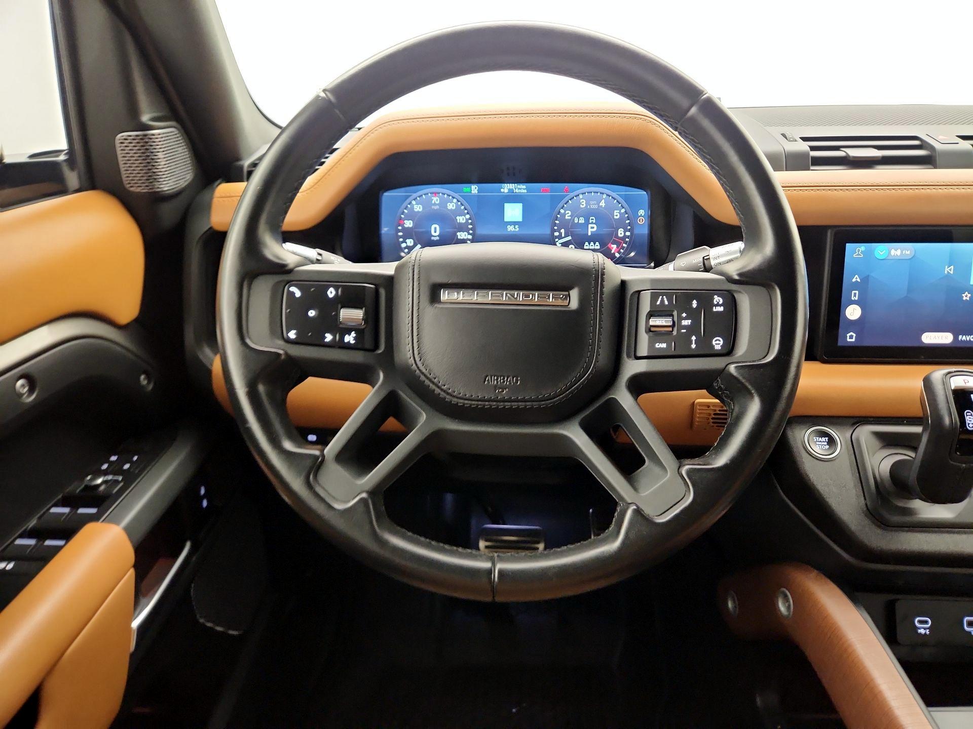 Thumbnail: 2021 Land Rover Defender - 10