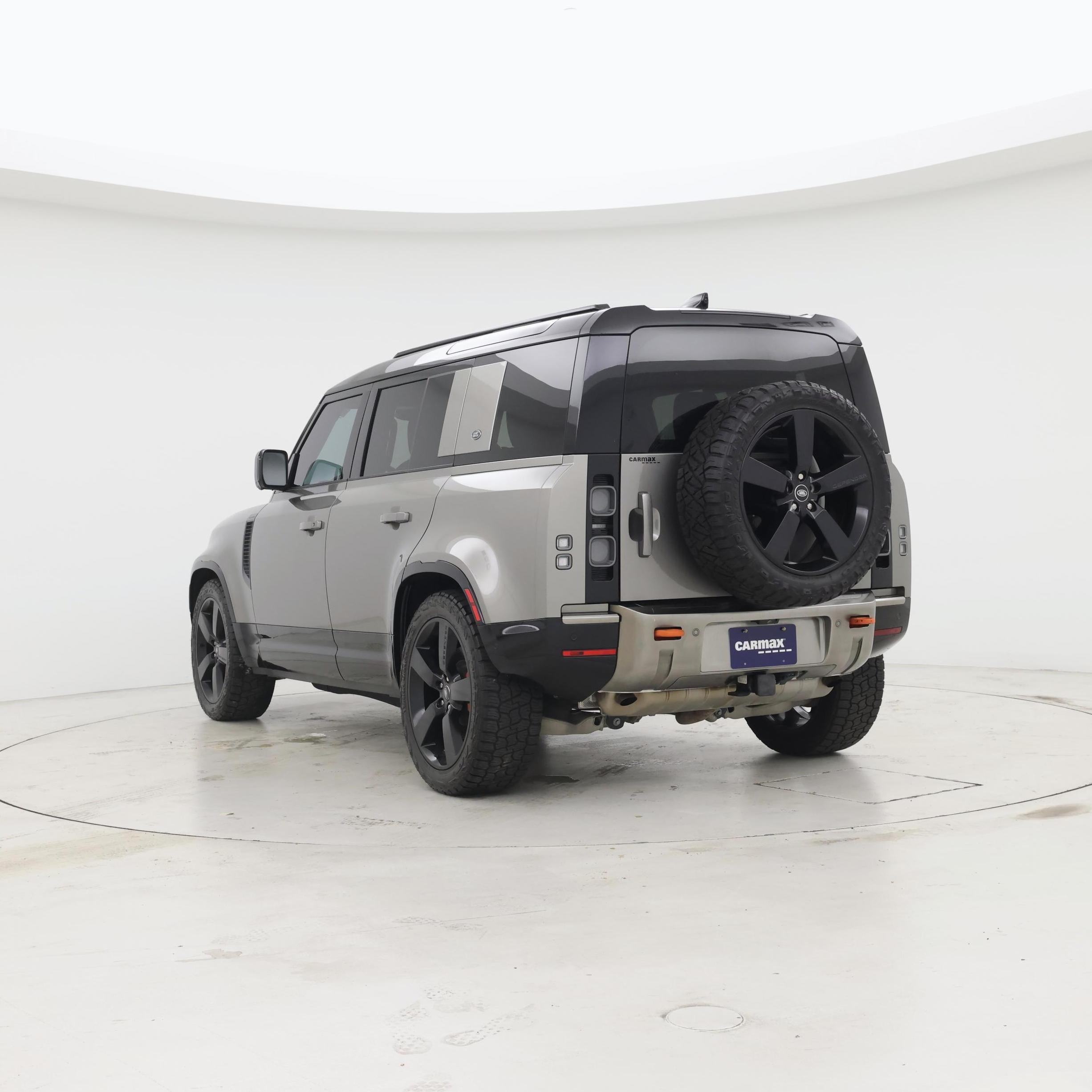 Thumbnail: 2021 Land Rover Defender - 2