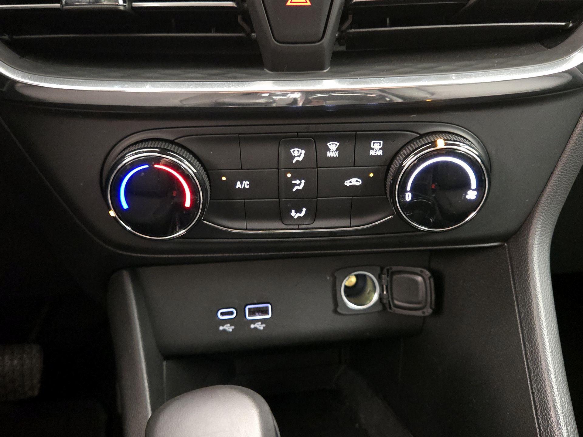 Thumbnail: 2025 Buick Encore GX - 16