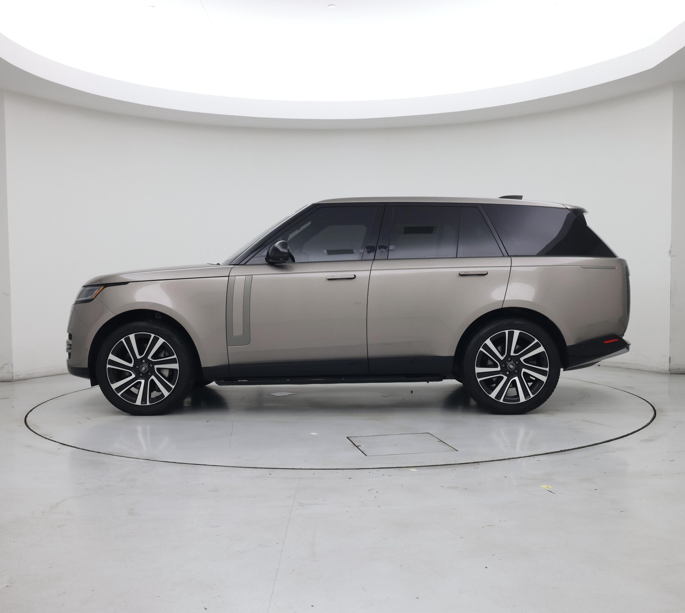 Thumbnail: 2023 Land Rover Range Rover - 3