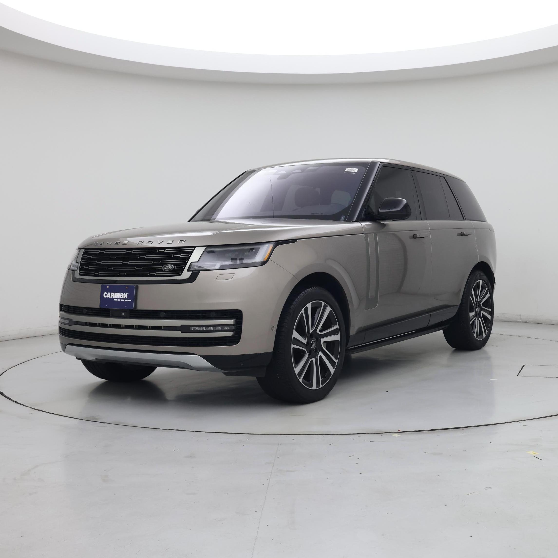 Thumbnail: 2023 Land Rover Range Rover - 4
