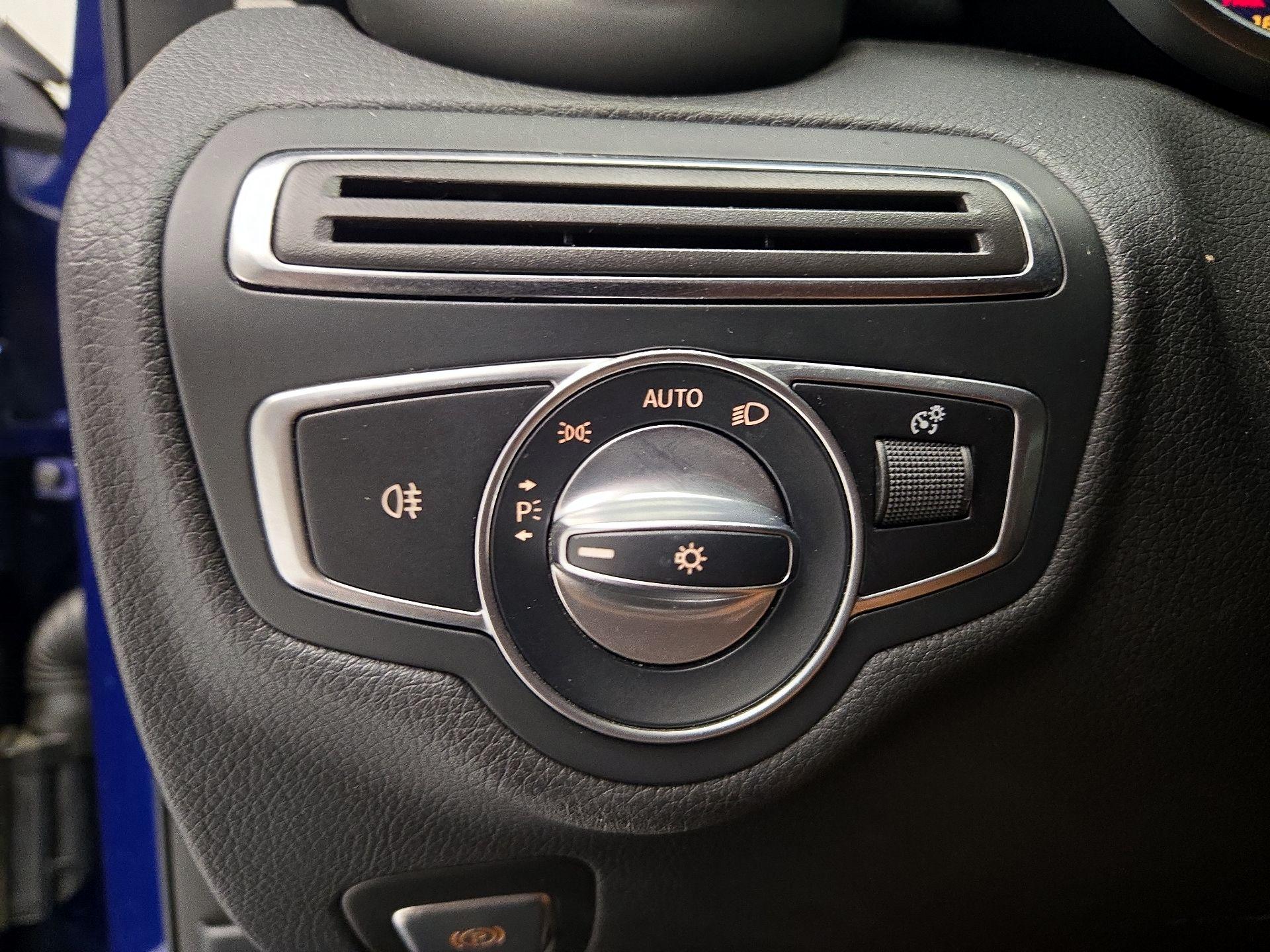 Thumbnail: 2019 Mercedes-Benz C-Class - 13