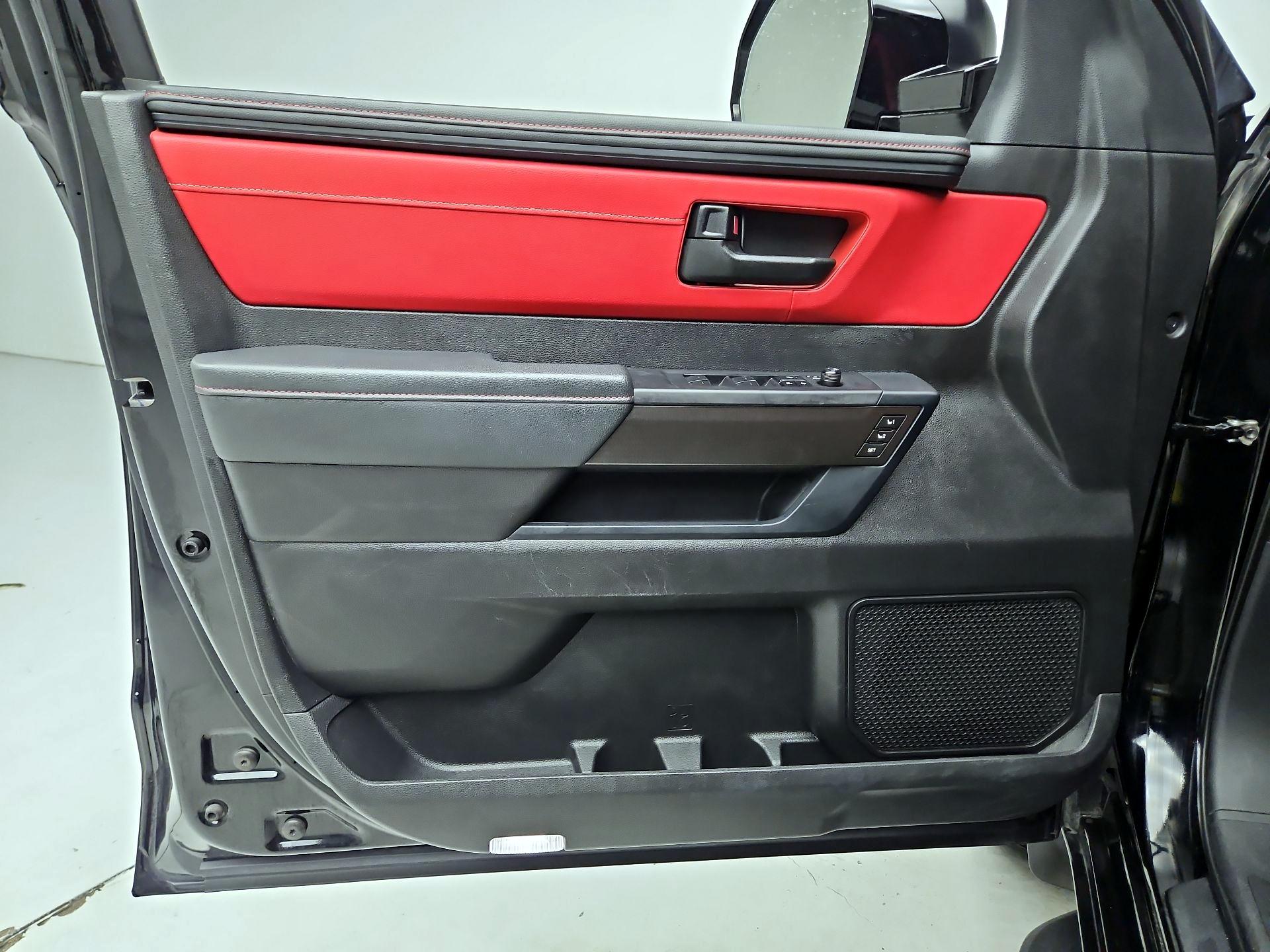 Thumbnail: 2023 Toyota Sequoia - 12