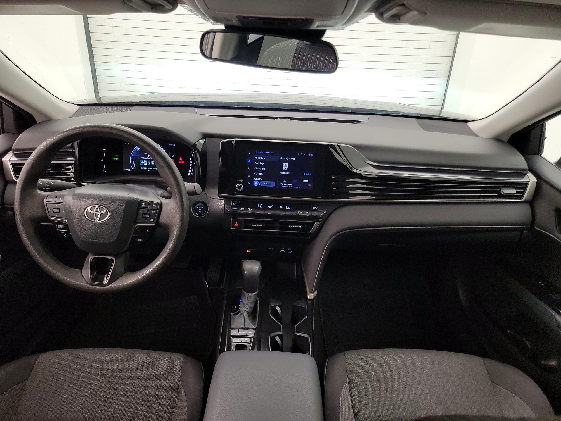 Thumbnail: 2025 Toyota Camry - 9