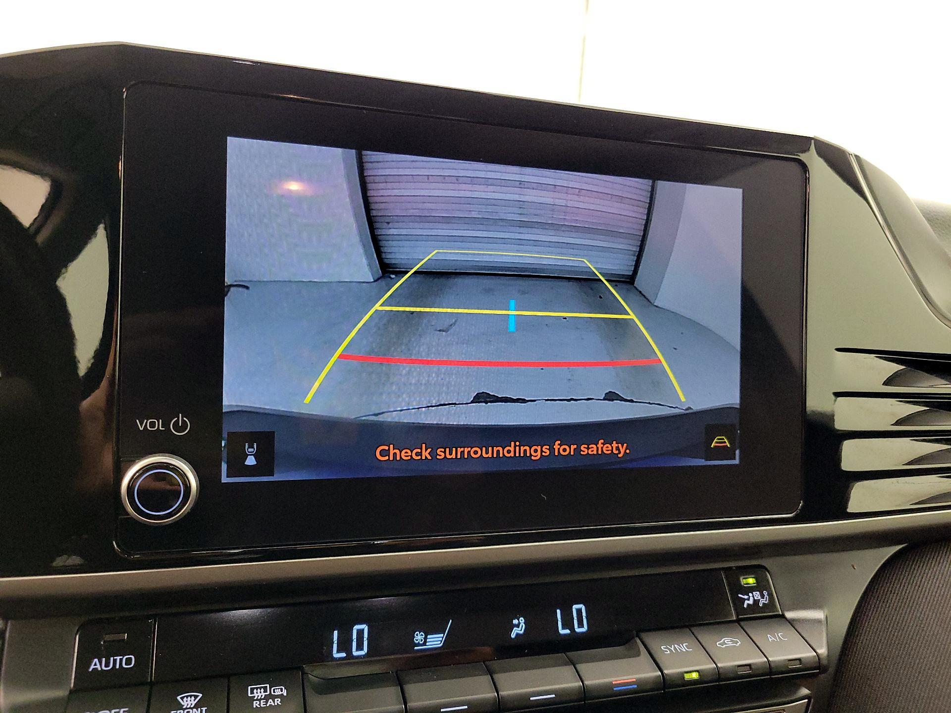 Thumbnail: 2025 Toyota Camry - 14