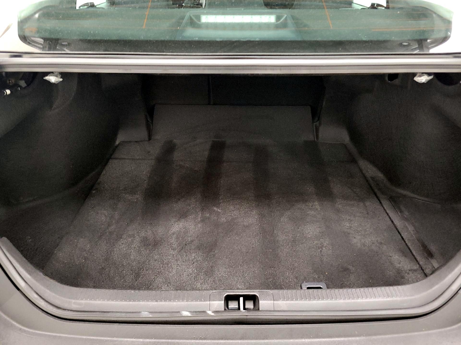 Thumbnail: 2025 Toyota Camry - 20