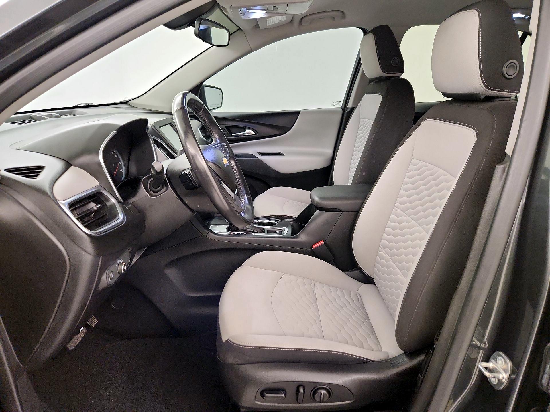 Thumbnail: 2018 Chevrolet Equinox - 11