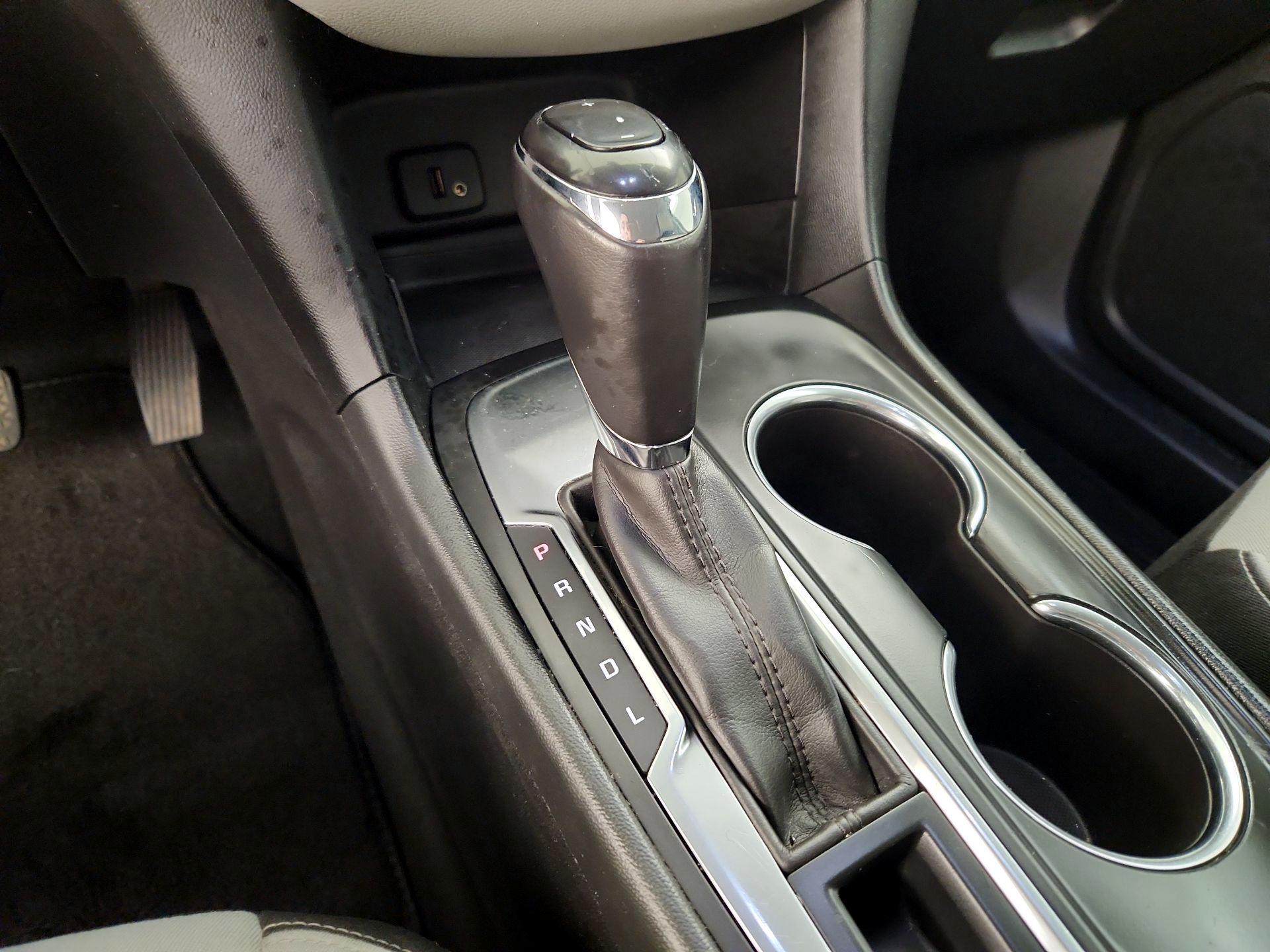 Thumbnail: 2018 Chevrolet Equinox - 17