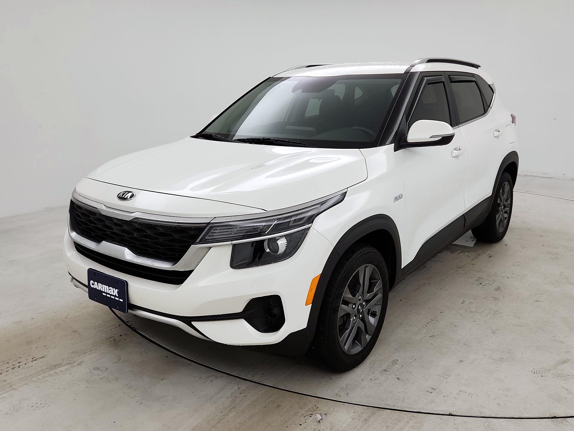 Thumbnail: 2021 Kia Seltos - 3