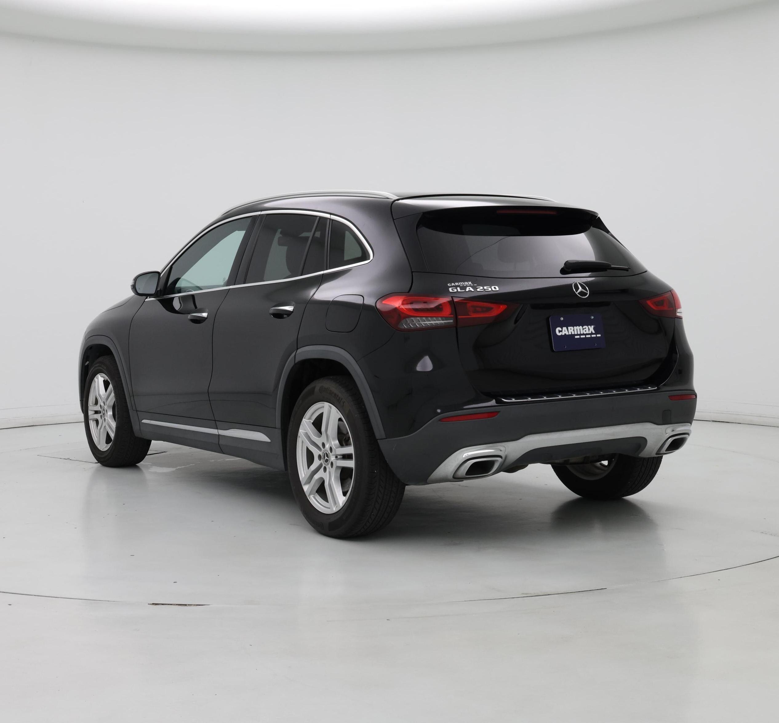 Thumbnail: 2021 Mercedes-Benz GLA - 2