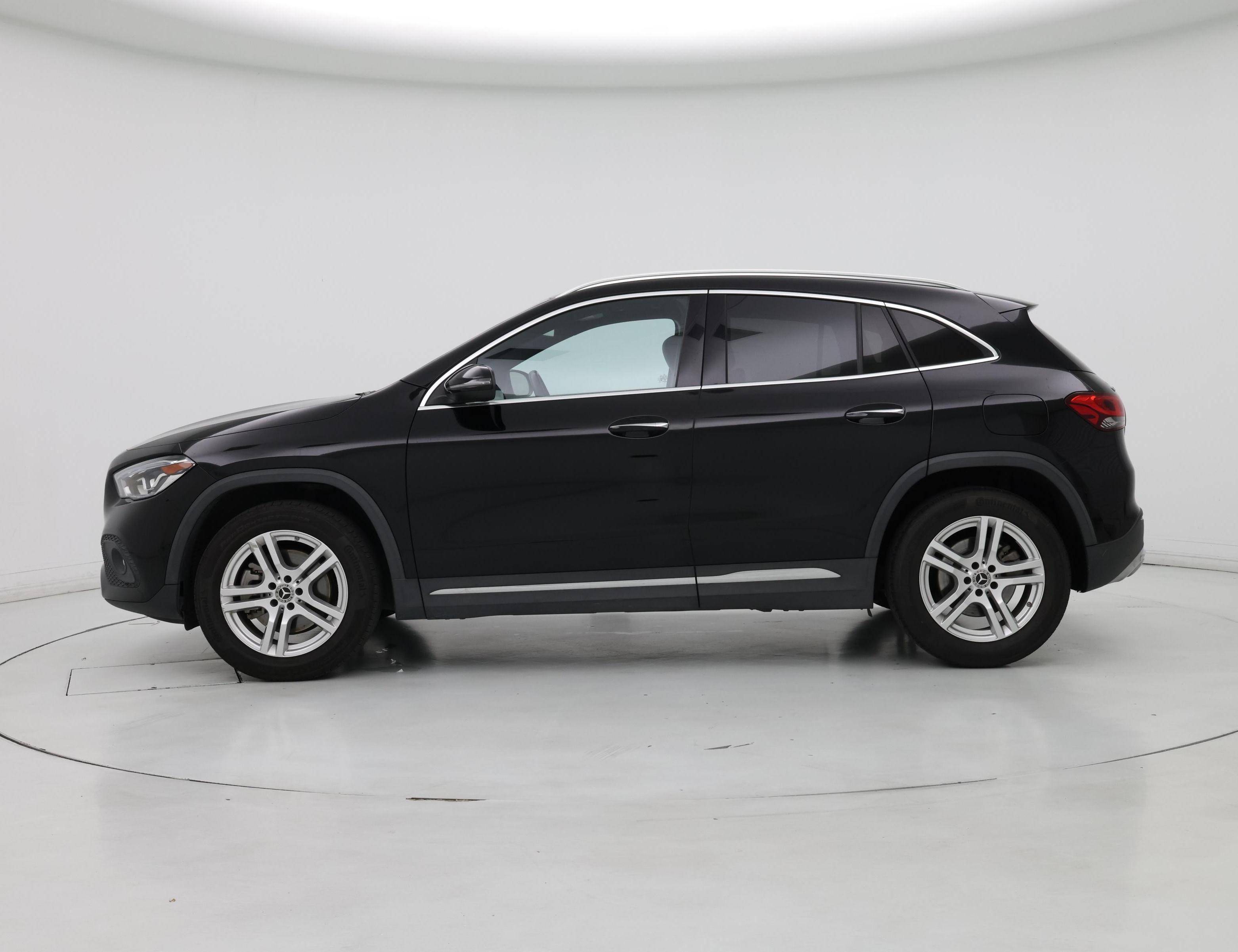 Thumbnail: 2021 Mercedes-Benz GLA - 3