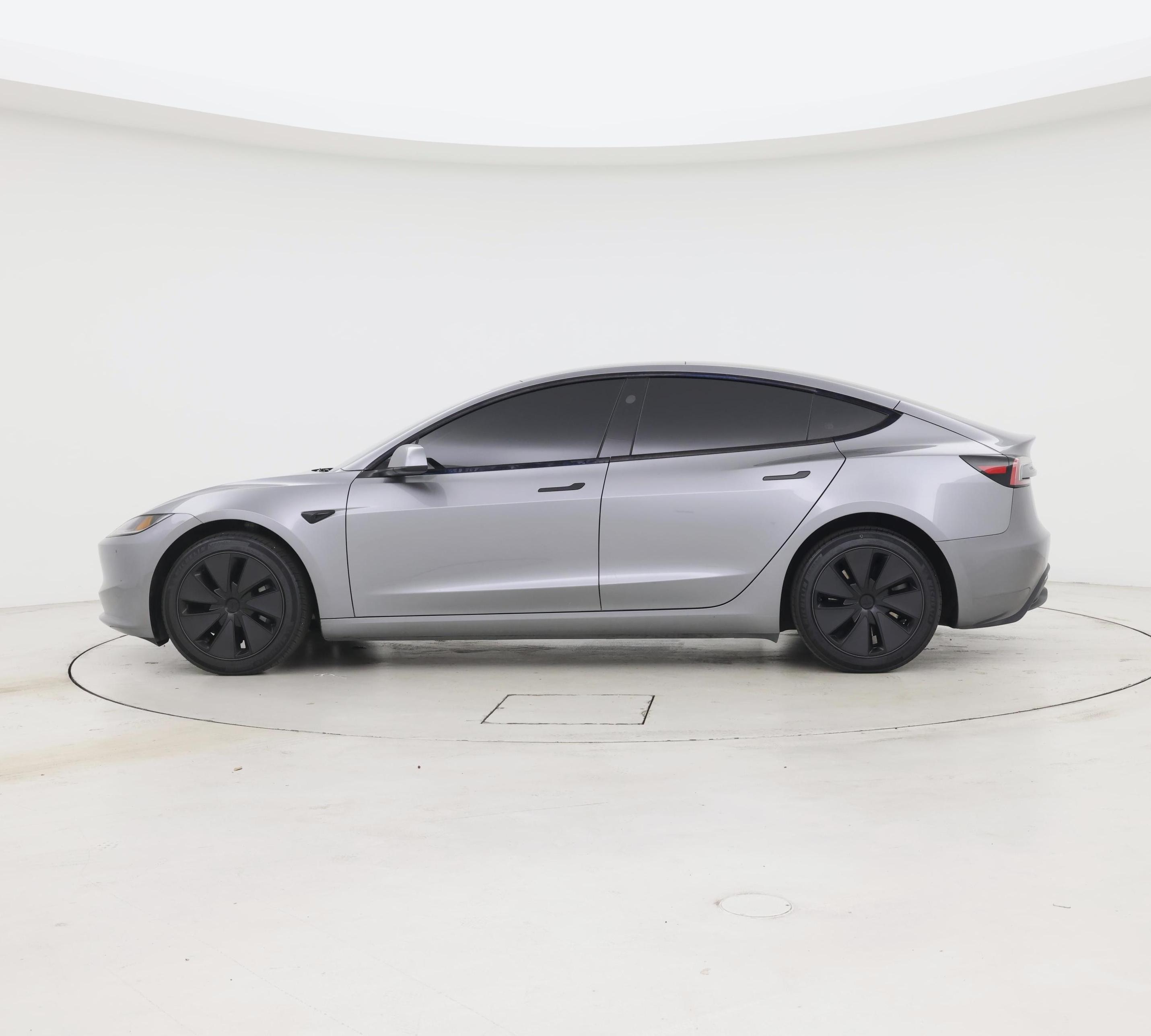 Thumbnail: 2025 Tesla Model 3 - 3