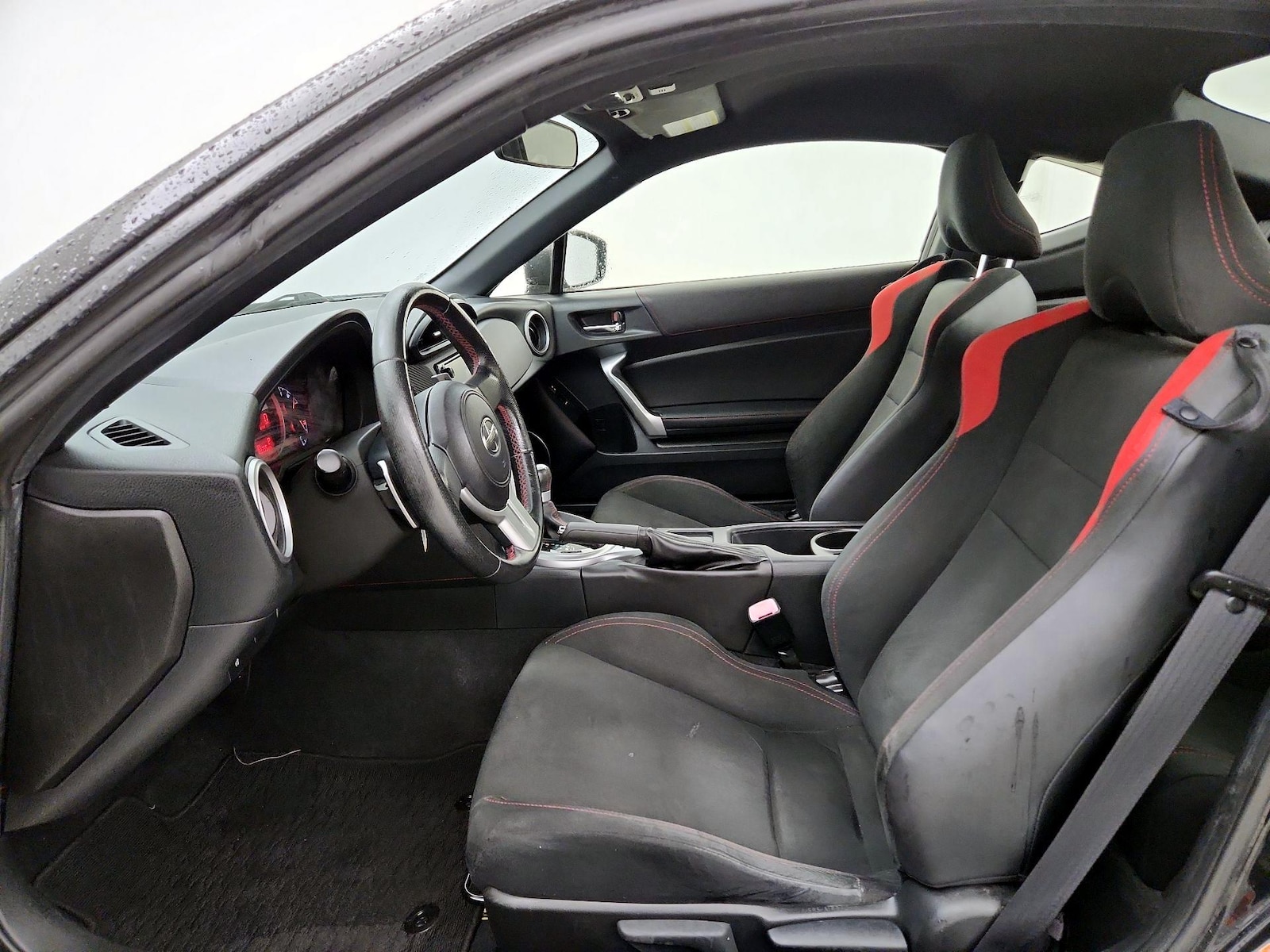 2016 Scion FR-S - Photo 12