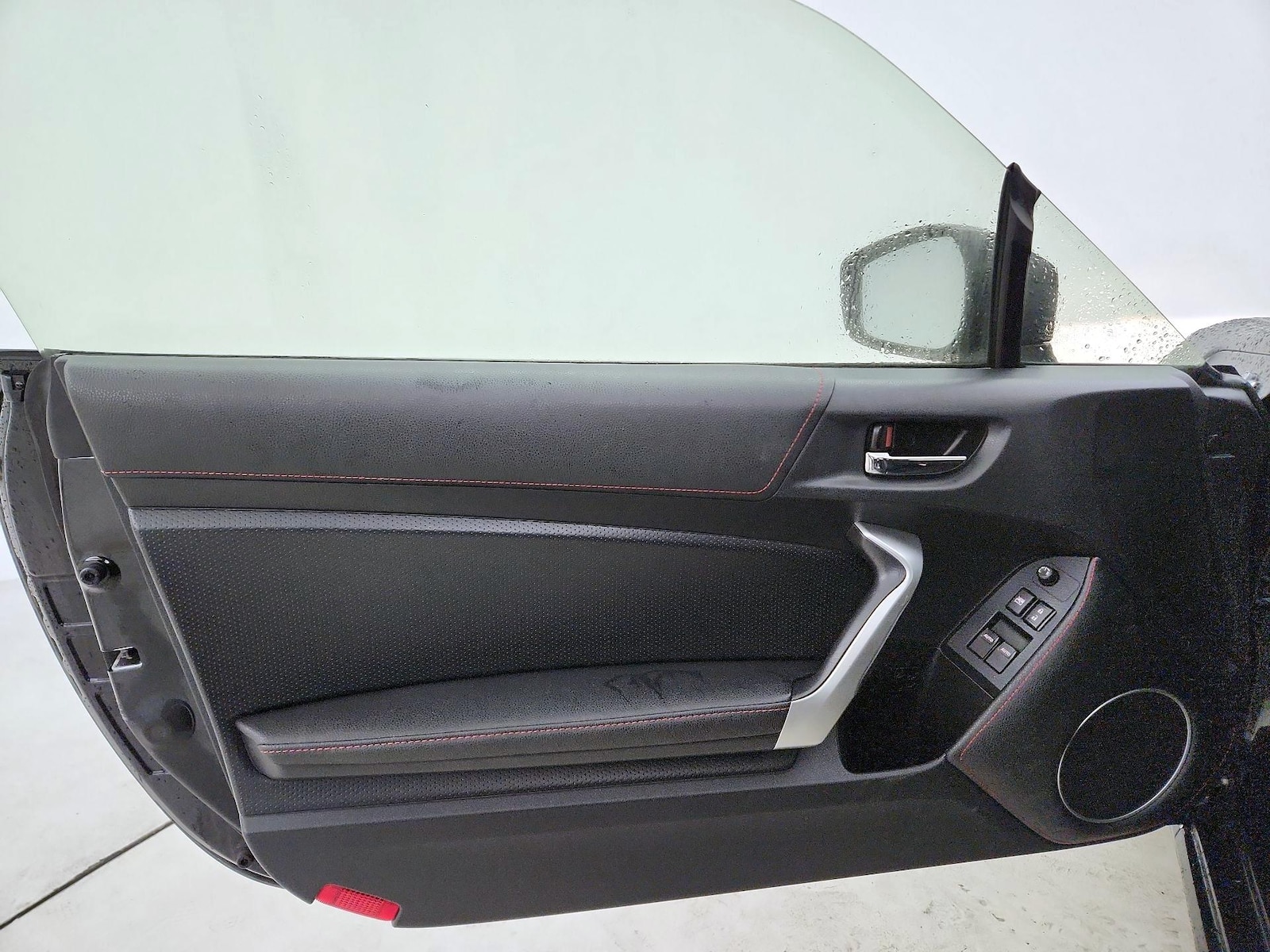 2016 Scion FR-S - Photo 13