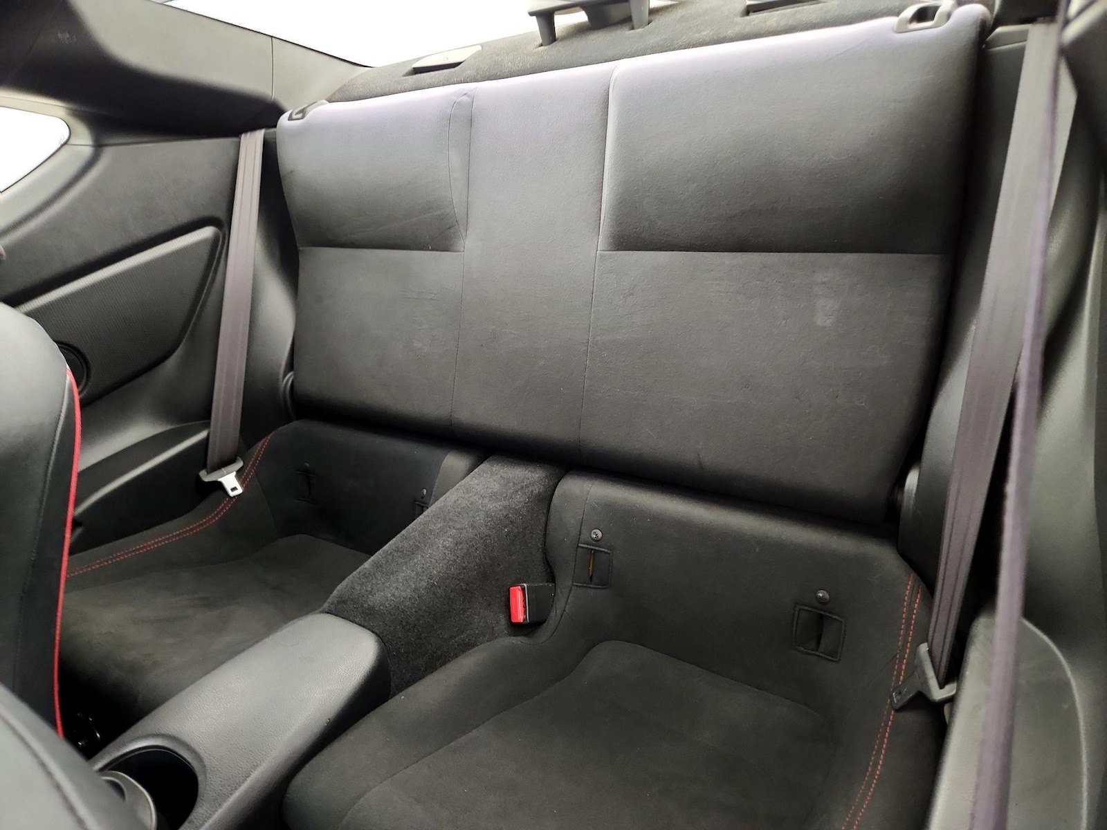 2016 Scion FR-S - Photo 20