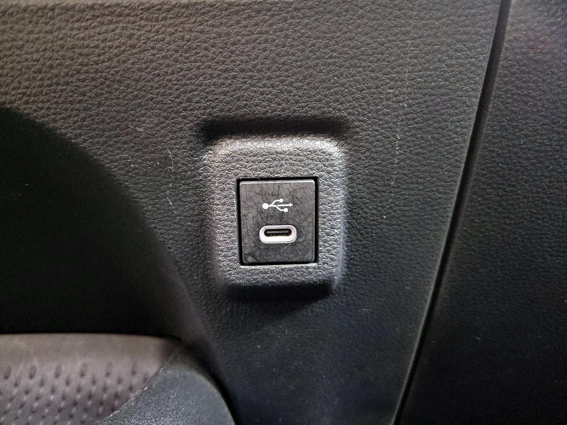 Thumbnail: 2024 Toyota Corolla - 18