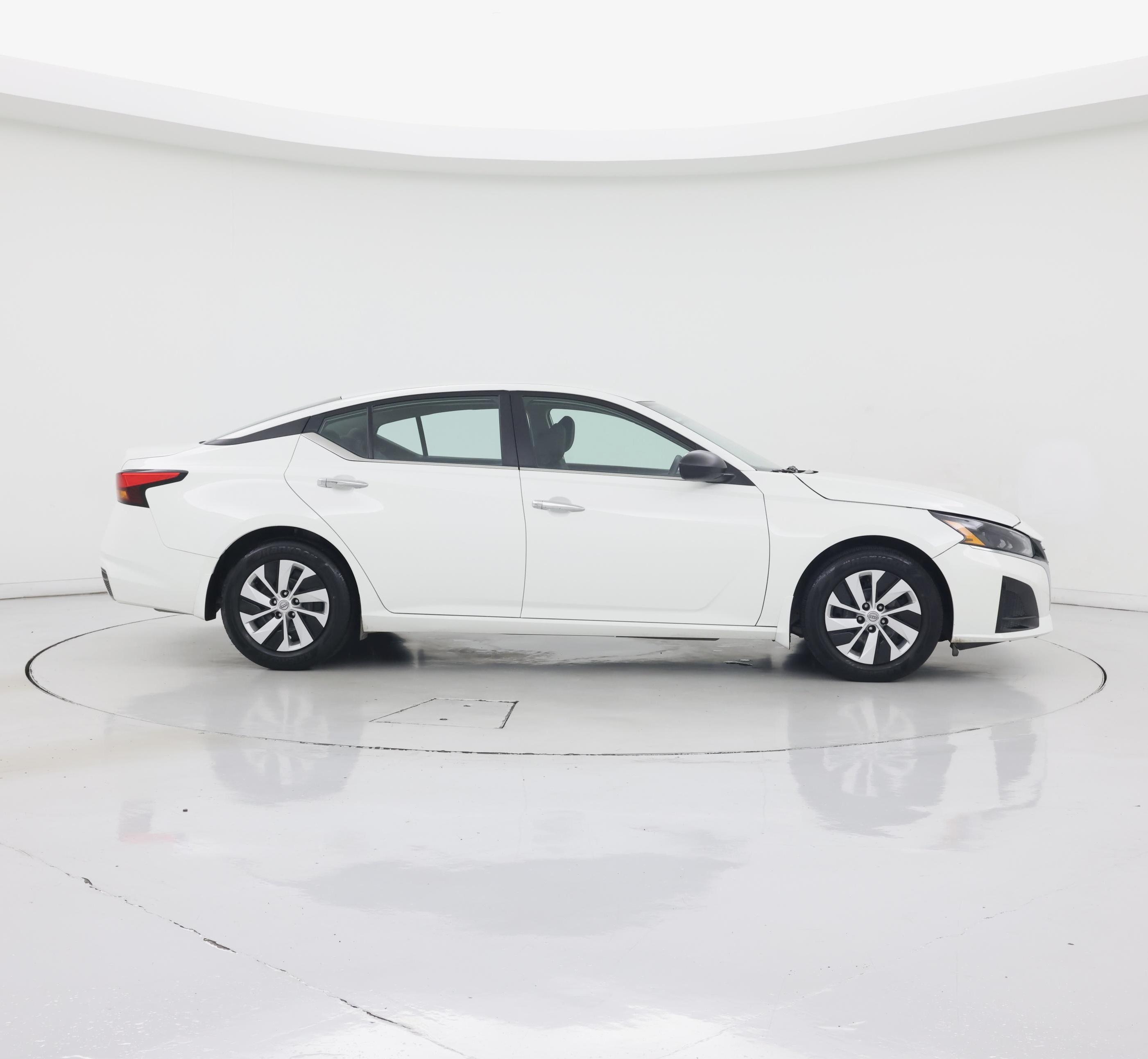 Thumbnail: 2024 Nissan Altima - 7