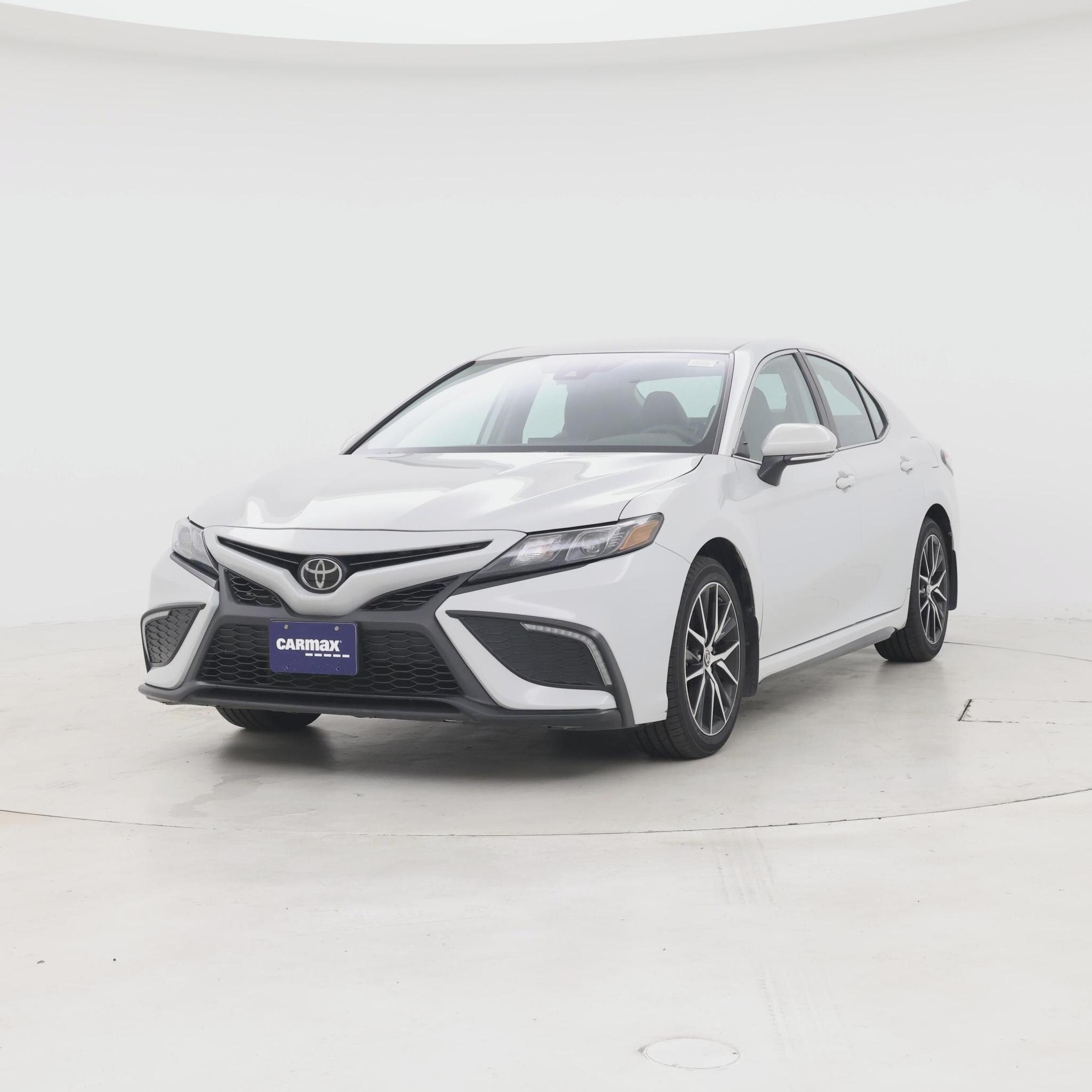 Thumbnail: 2024 Toyota Camry - 4